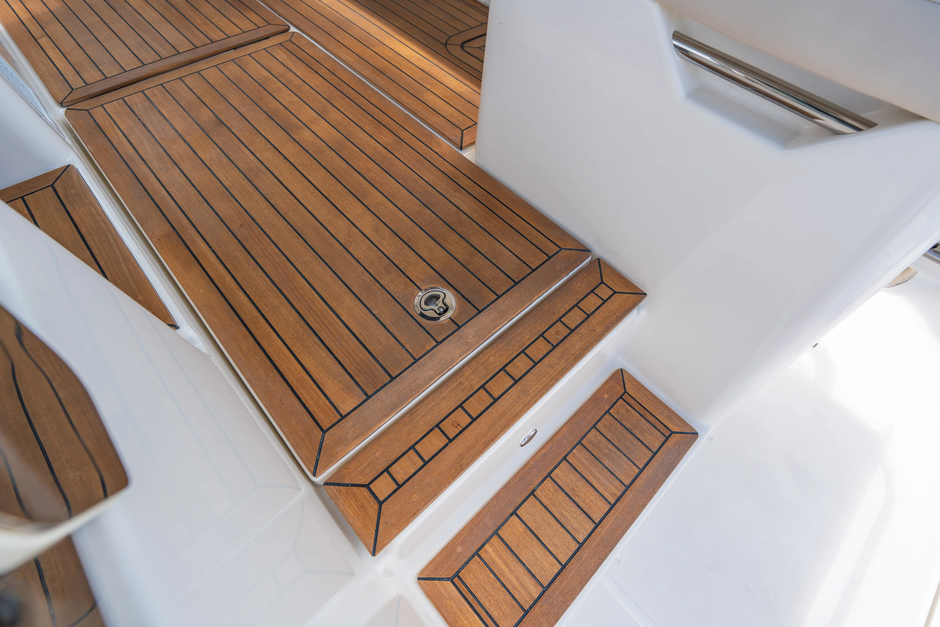 2026 Boston Whaler 405 Conquest Image Thumbnail #18