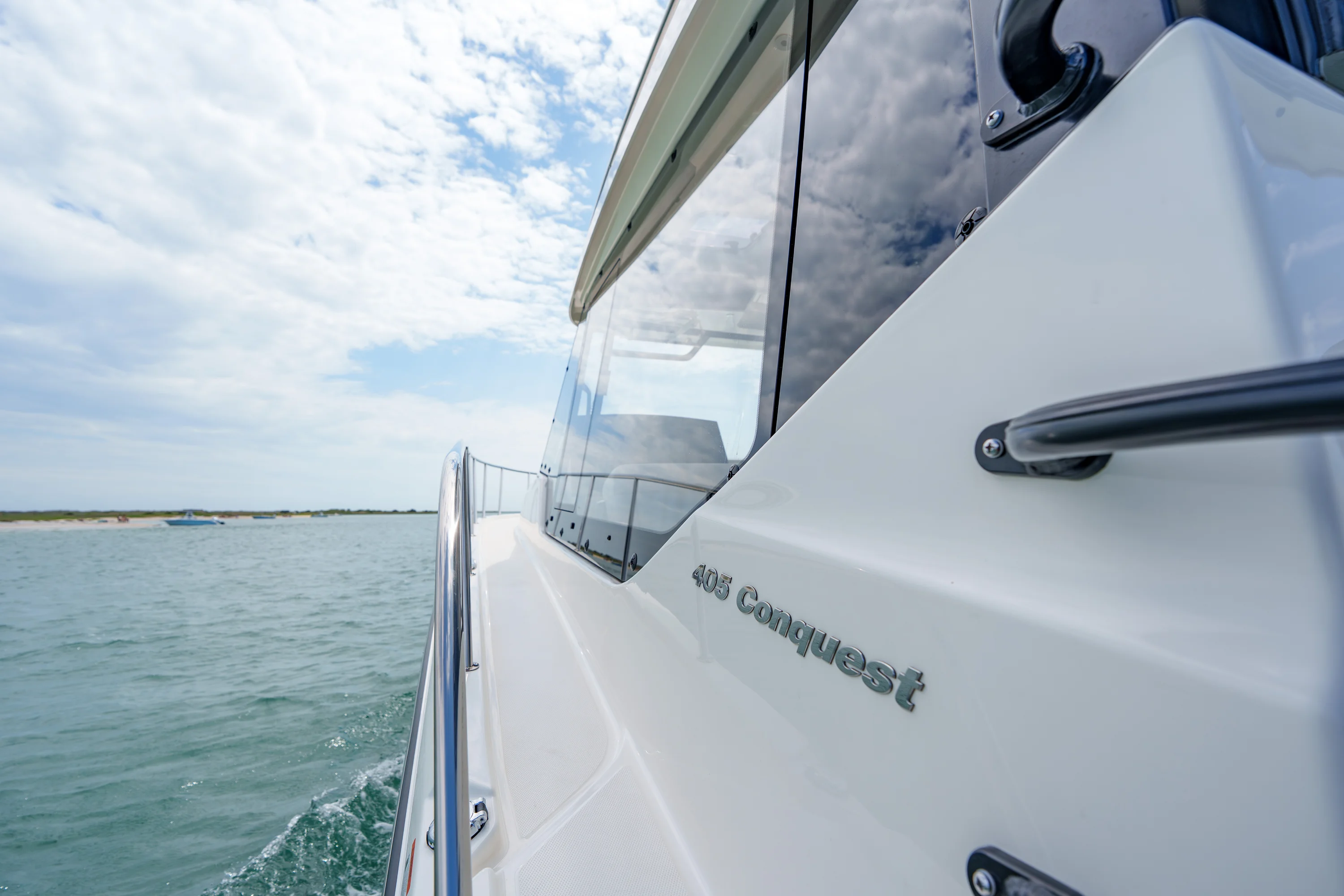 2026 Boston Whaler 405 Conquest Image Thumbnail #15