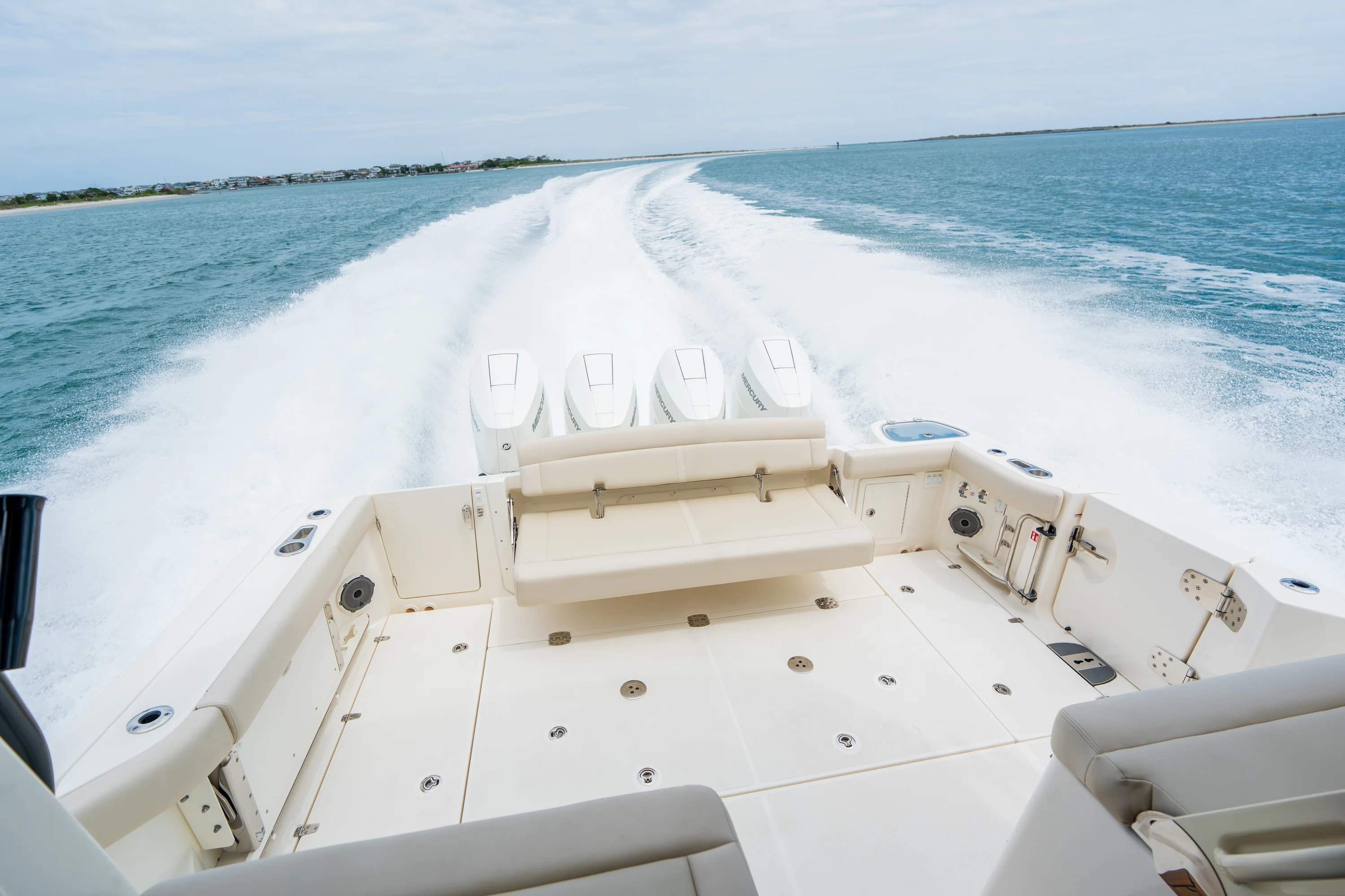2026 Boston Whaler 405 Conquest Image Thumbnail #7