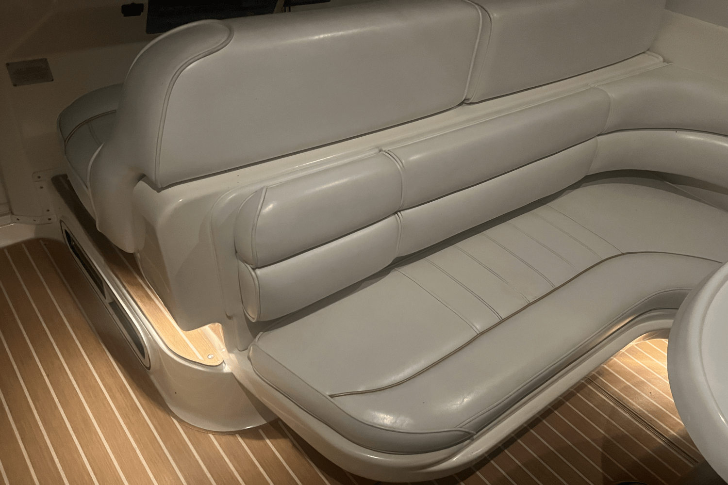 1996 Sea Ray 290 SUNDANCER Image Thumbnail #2