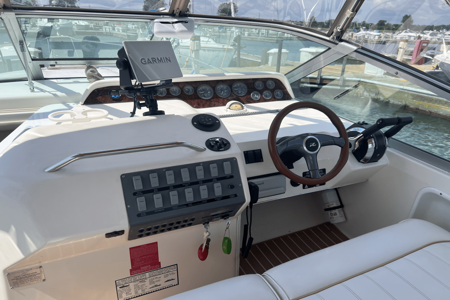 1996 Sea Ray 290 SUNDANCER Image Thumbnail #10