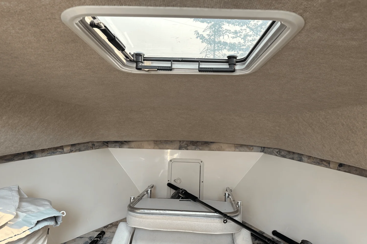 2000 Shamrock 260 EXPRESS Image Thumbnail #24