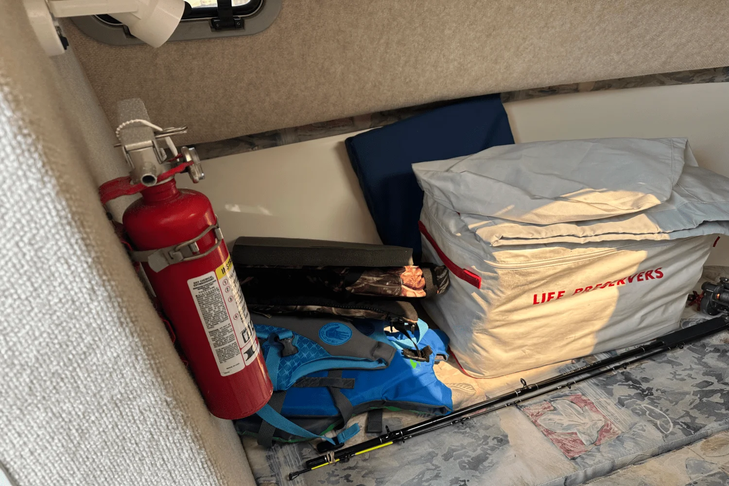 2000 Shamrock 260 EXPRESS Image Thumbnail #21