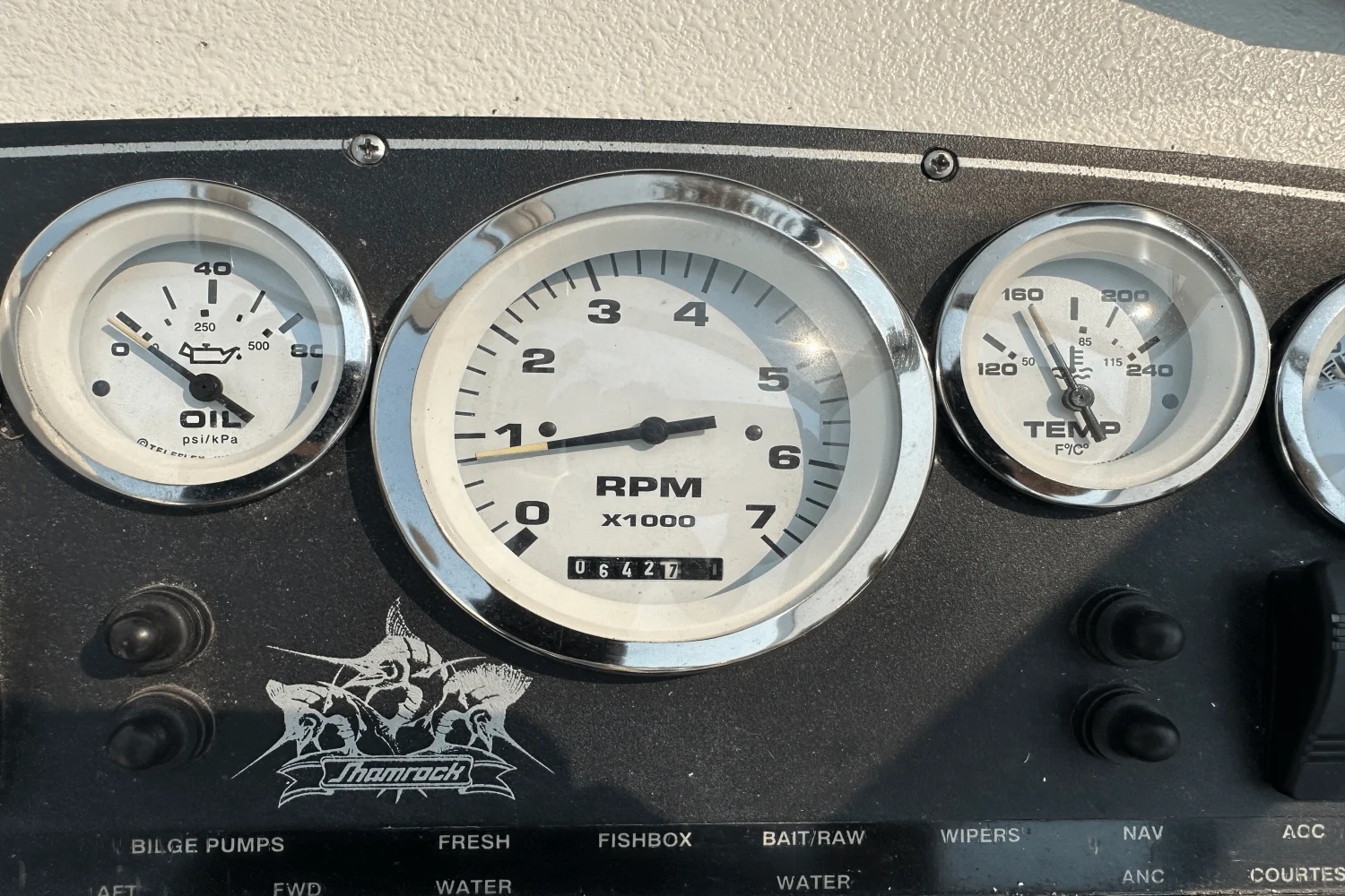 2000 Shamrock 260 EXPRESS Image Thumbnail #15