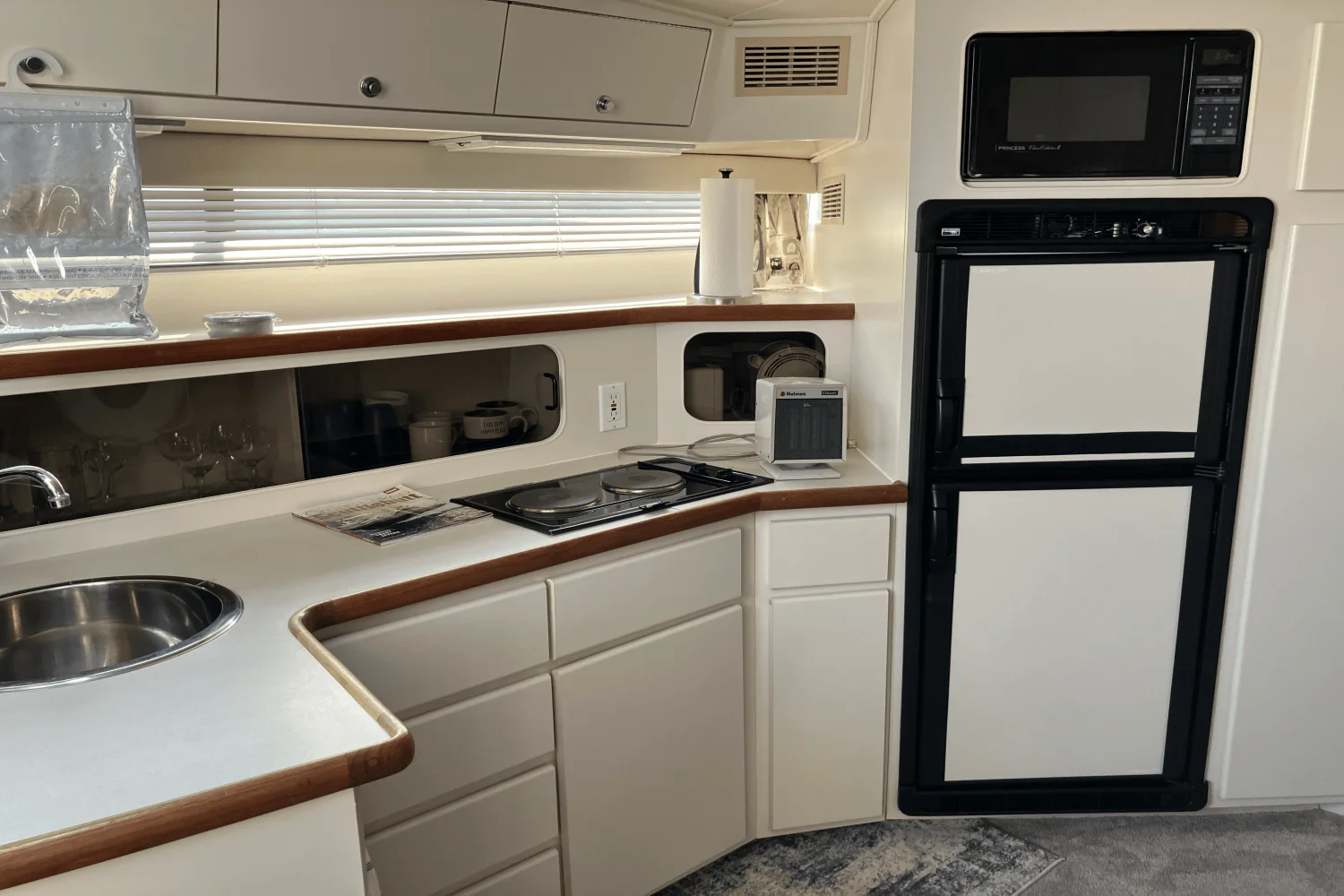 1993 Carver Yachts 38 EXPRESS Image Thumbnail #29