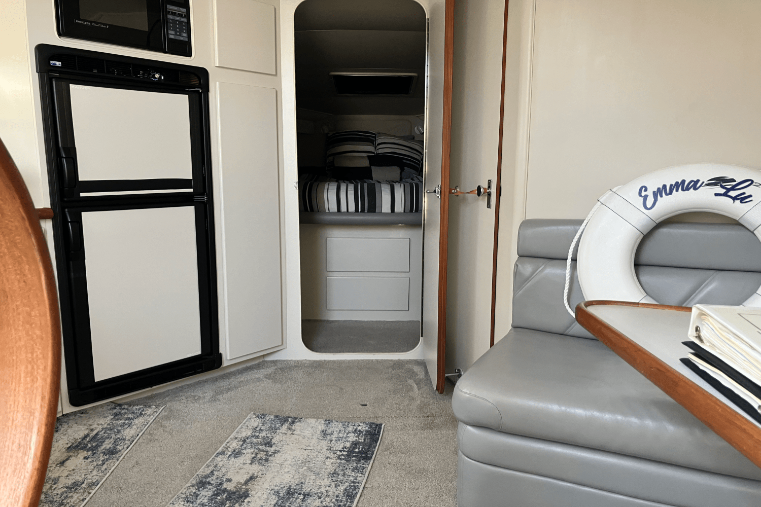 1993 Carver Yachts 38 EXPRESS Image Thumbnail #30