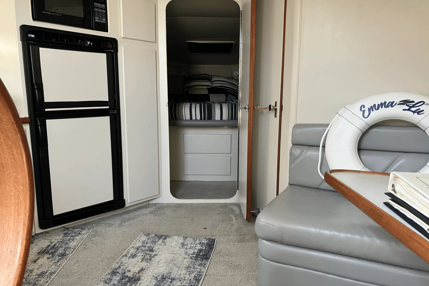 1993 Carver Yachts 38 EXPRESS Image Thumbnail #30