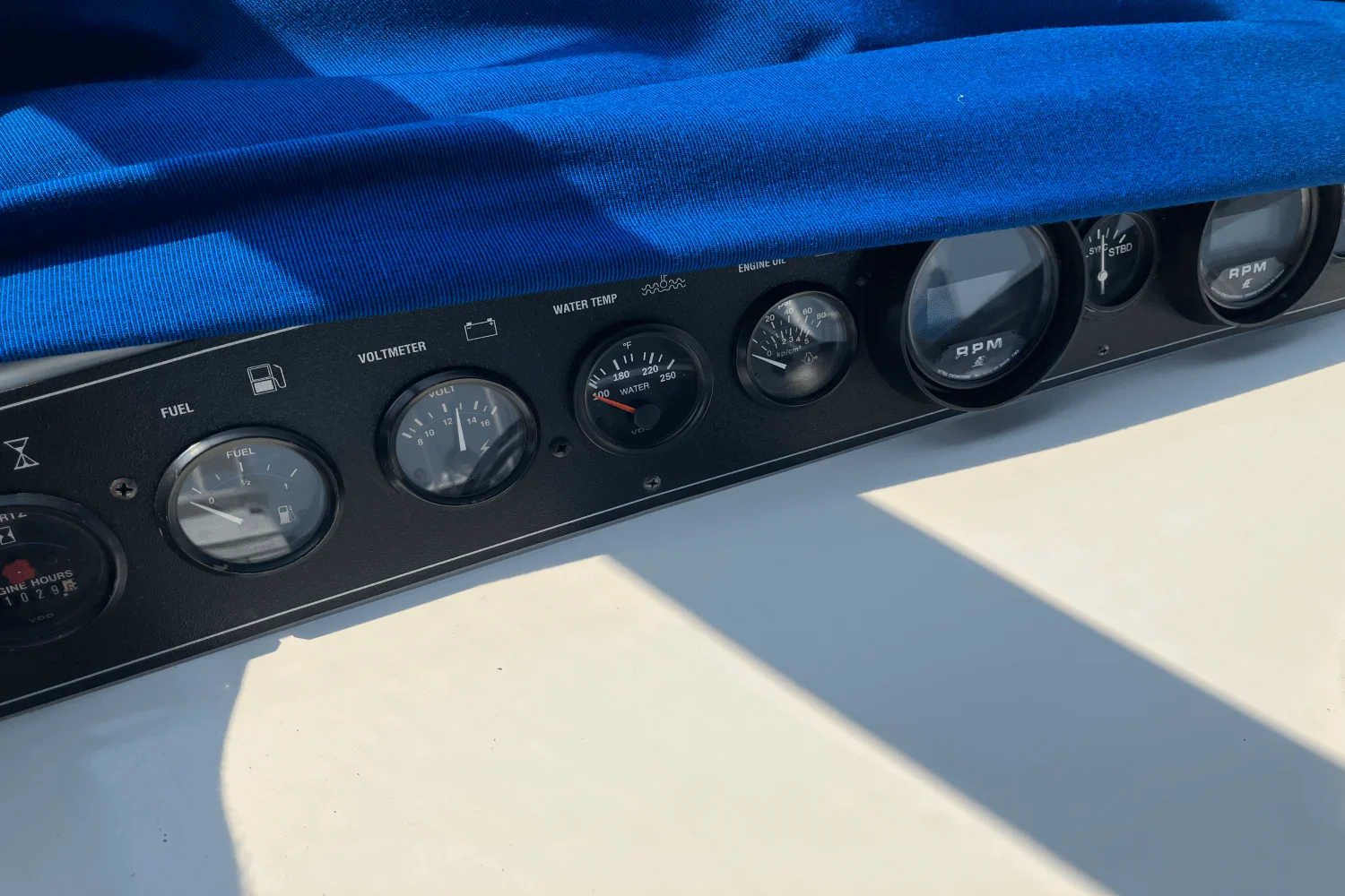 1993 Carver Yachts 38 EXPRESS Image Thumbnail #20