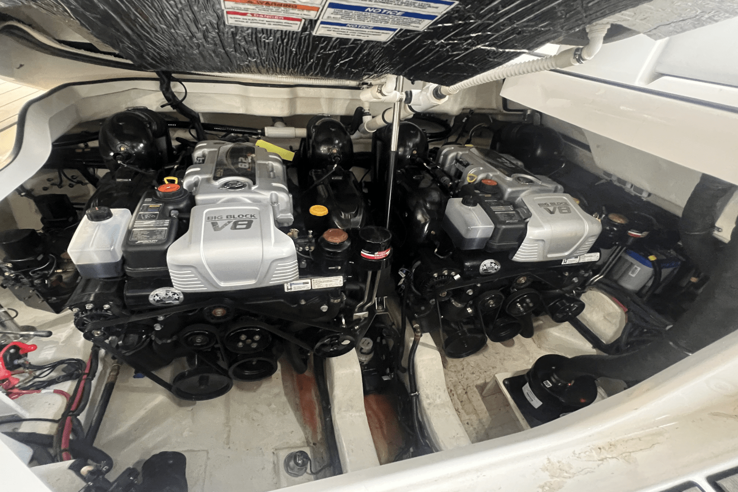 2023 Sea Ray 400 SLX Image Thumbnail #19