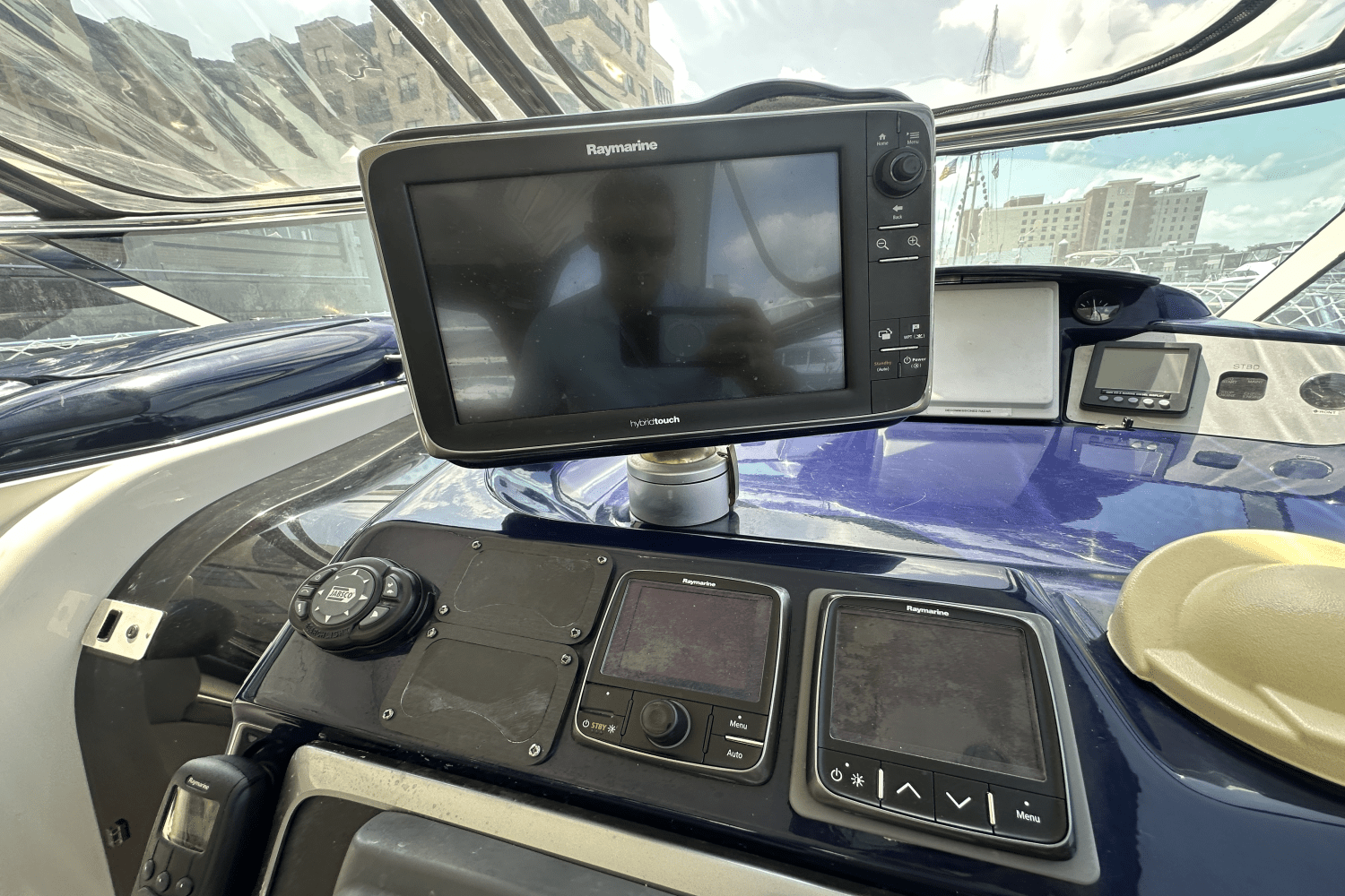 2003 Sealine S43 Image Thumbnail #14