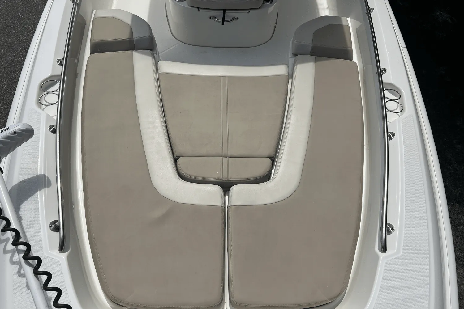 2019 Boston Whaler 240 DAUNTLESS Image Thumbnail #28