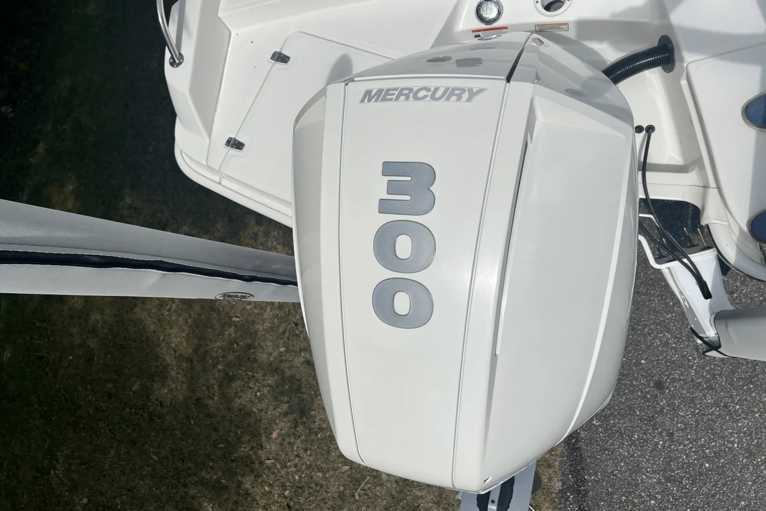 2019 Boston Whaler 240 DAUNTLESS Image Thumbnail #6