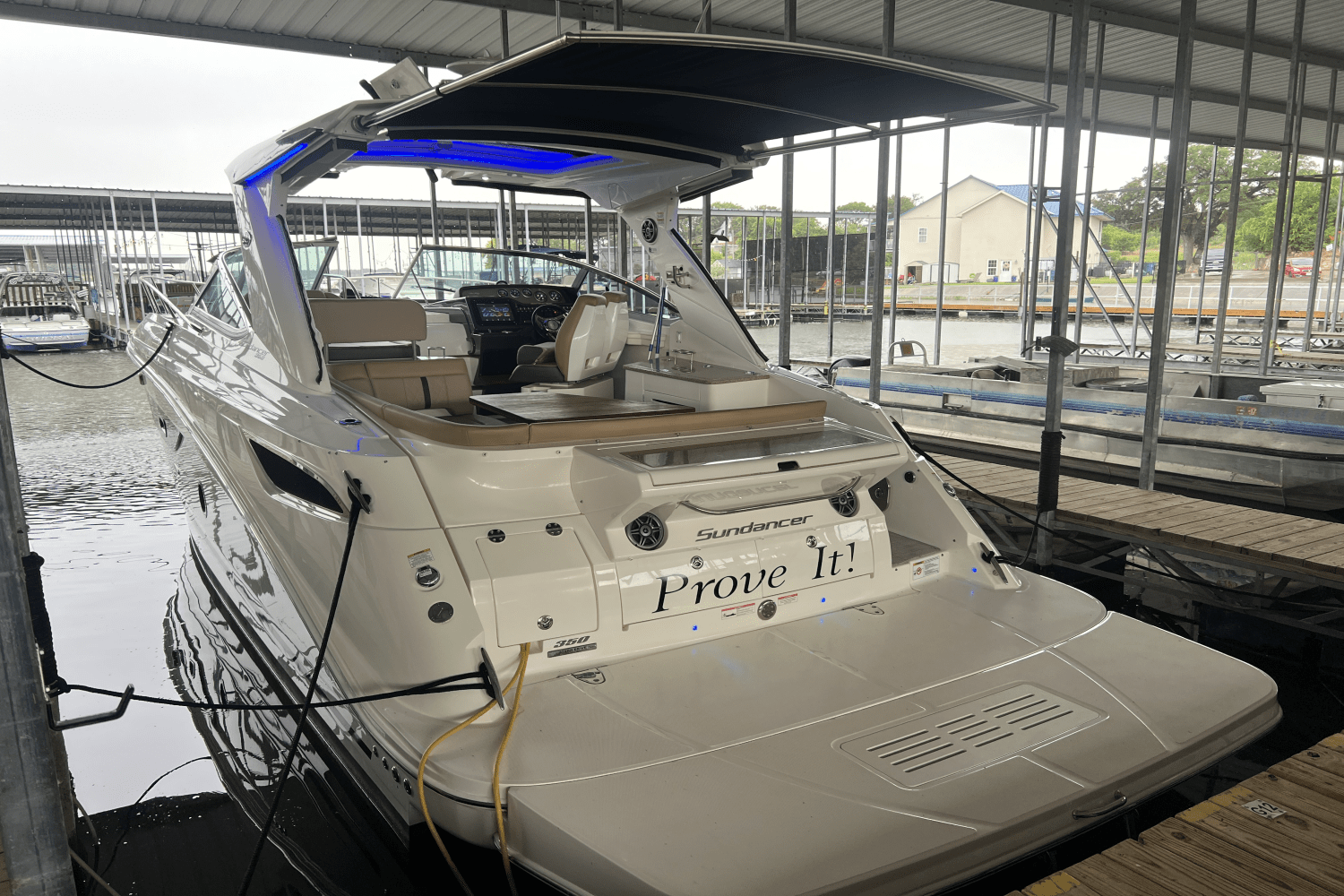 2016 Sea Ray 350 SUNDANCER Image Thumbnail #11