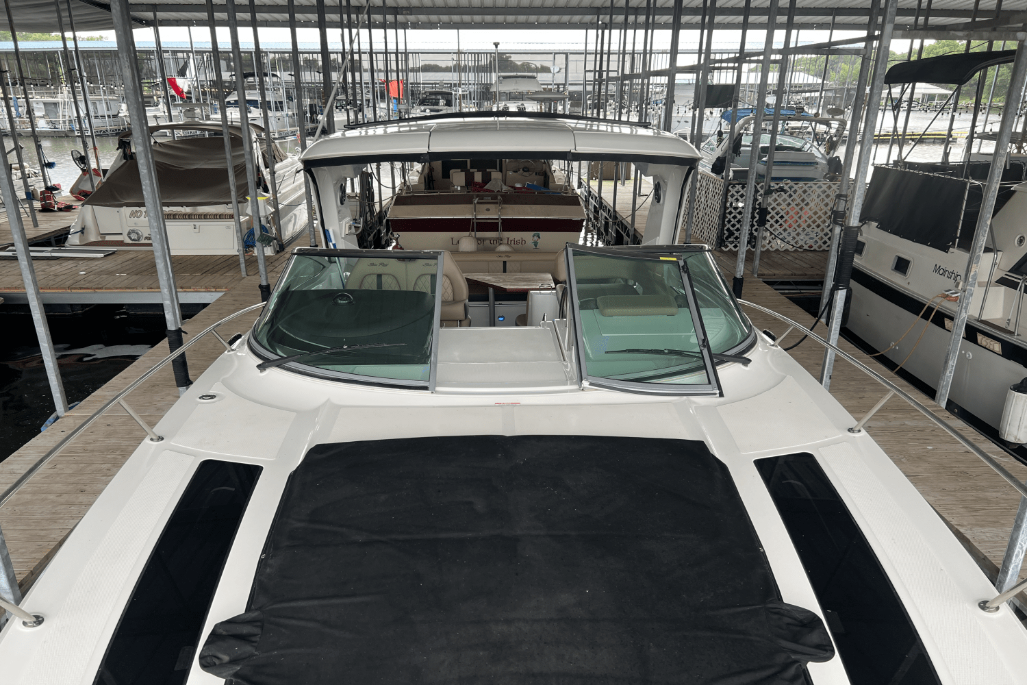 2016 Sea Ray 350 SUNDANCER Image Thumbnail #8