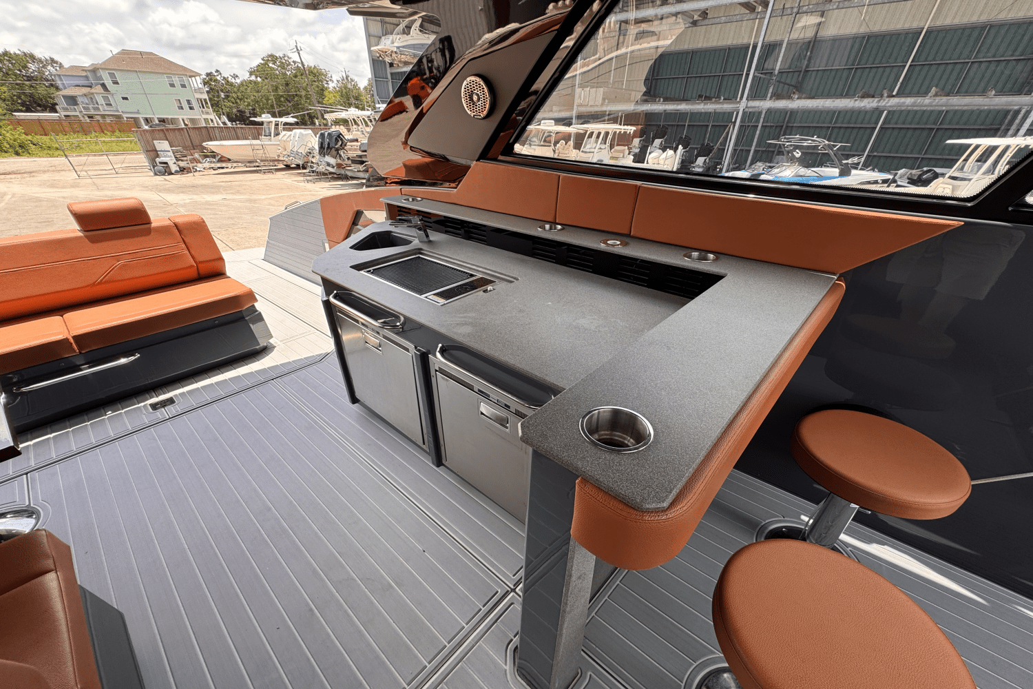 2023 Cruisers Yachts 42 GLS Image Thumbnail #11