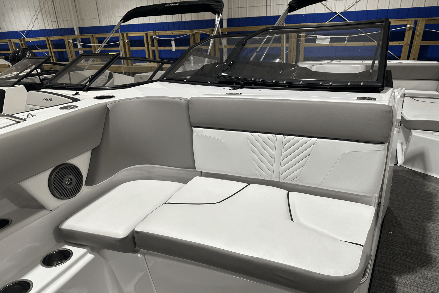2023 Glastron 245 GTD Image Thumbnail #15
