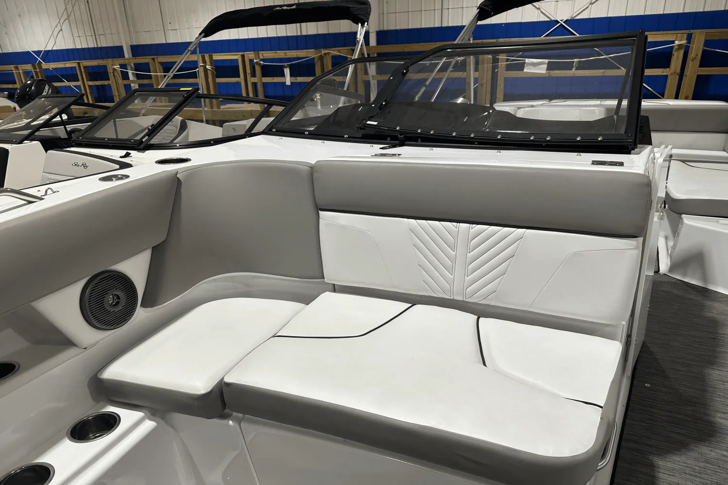 2023 Glastron 245 GTD Image Thumbnail #15