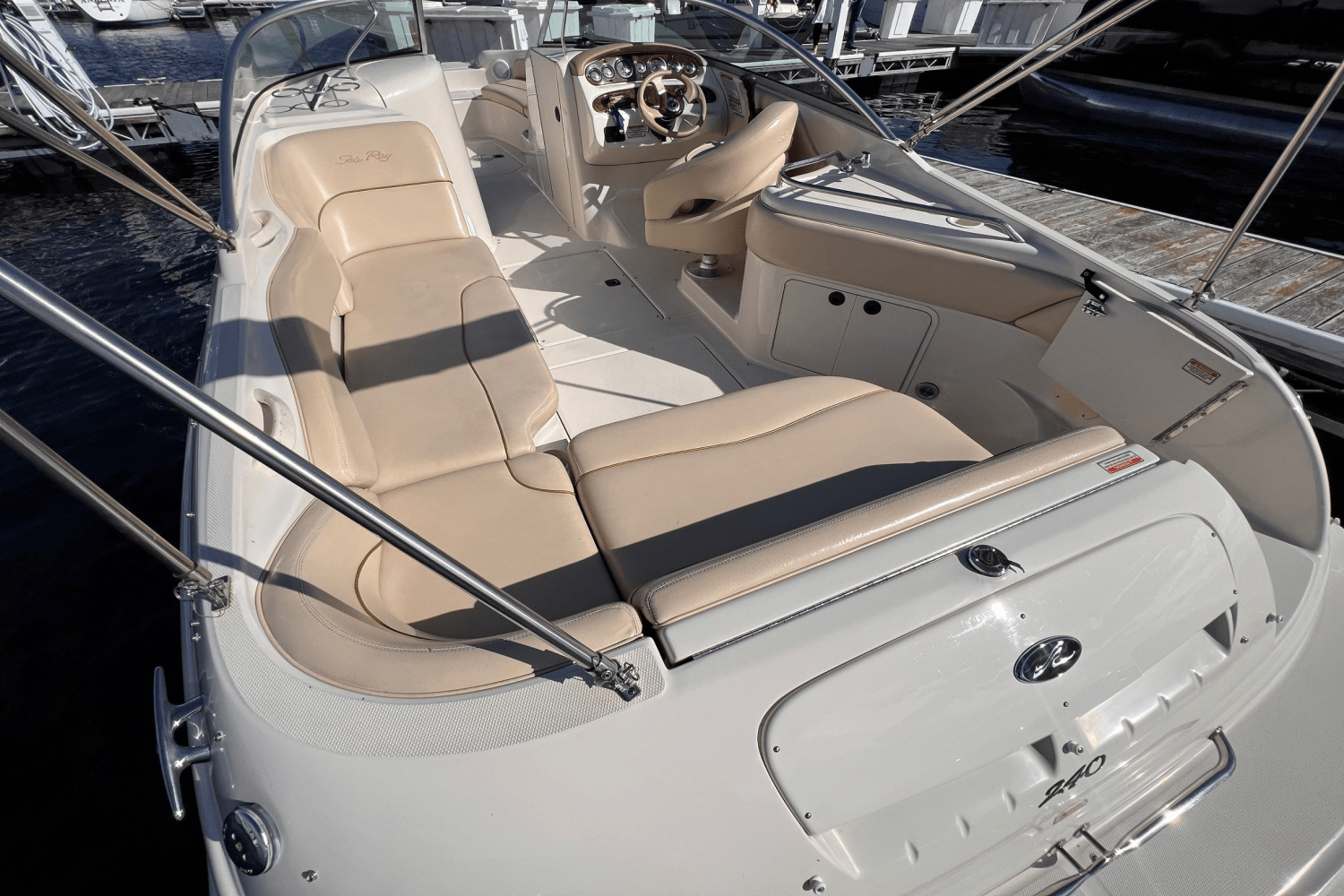 2002 Sea Ray 240 SUNDECK Image Thumbnail #9