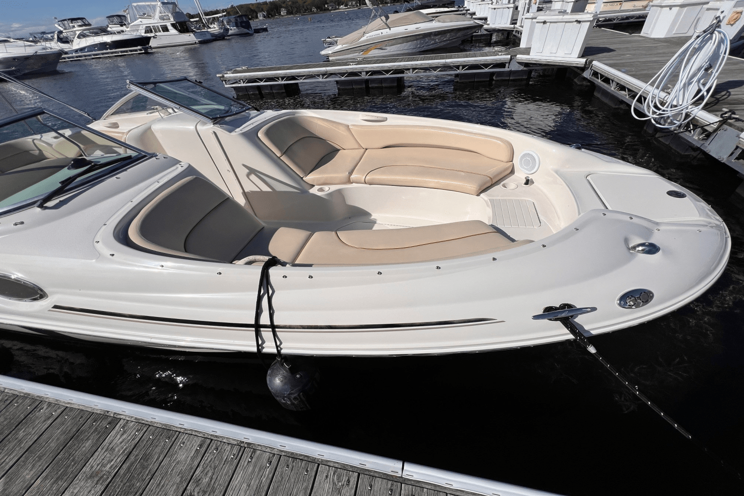 2002 Sea Ray 240 SUNDECK Image Thumbnail #5