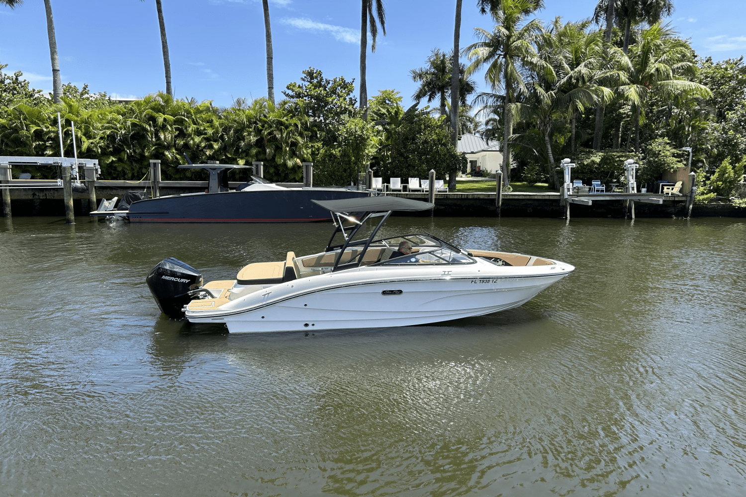 2025 Sea Ray SPX 210 Outboard Image Thumbnail #0