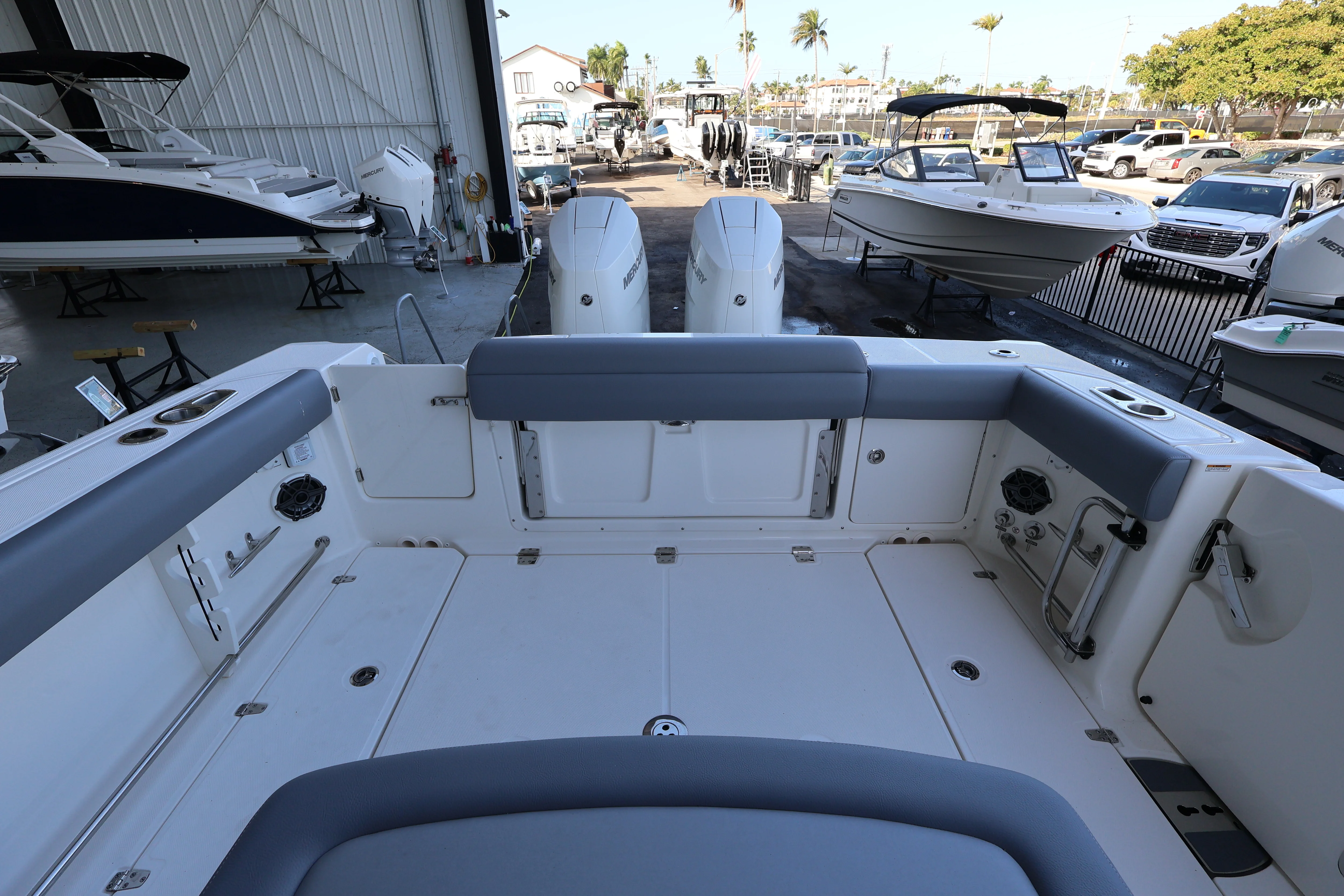 2026 Boston Whaler 330 Outrage Image Thumbnail #8