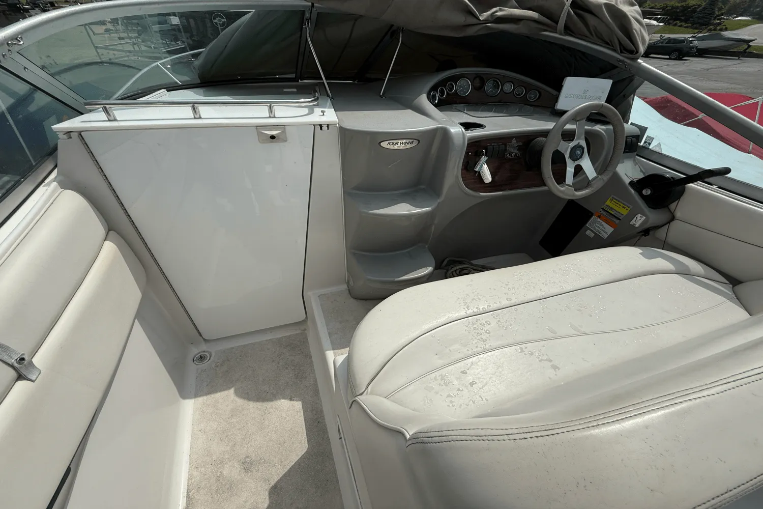 2000 Four Winns 248 VISTA Image Thumbnail #7