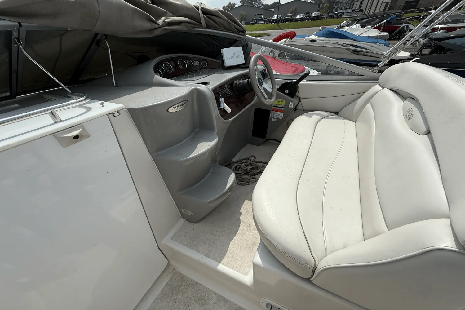 2000 Four Winns 248 VISTA Image Thumbnail #8