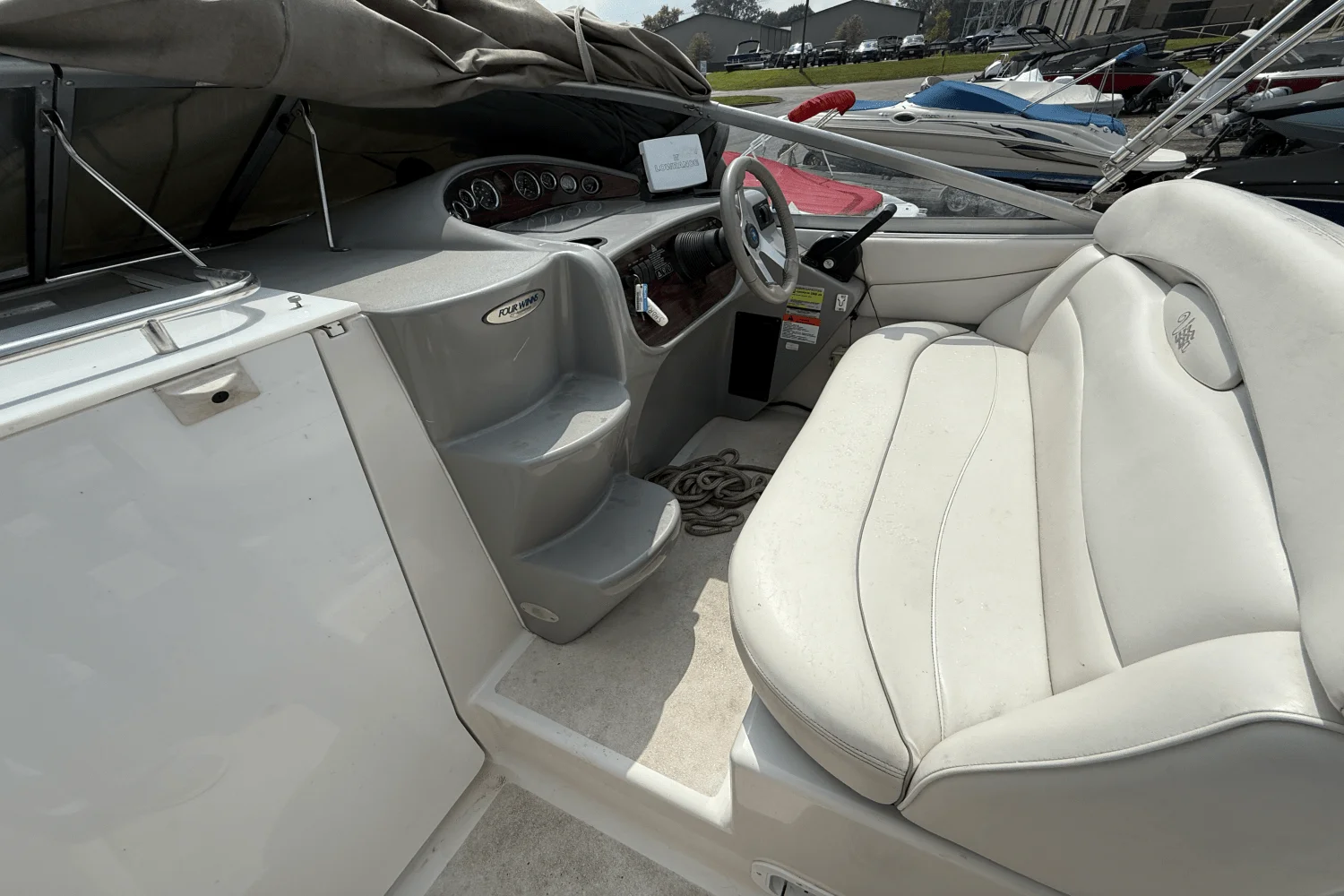 2000 Four Winns 248 VISTA Image Thumbnail #8