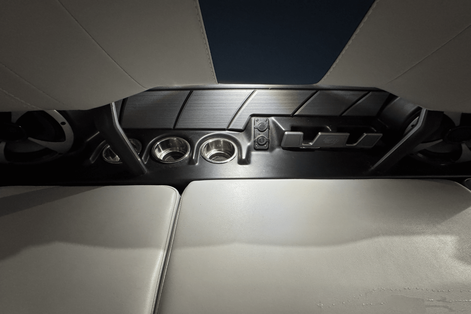 2021 Malibu 23 LSV Image Thumbnail #29