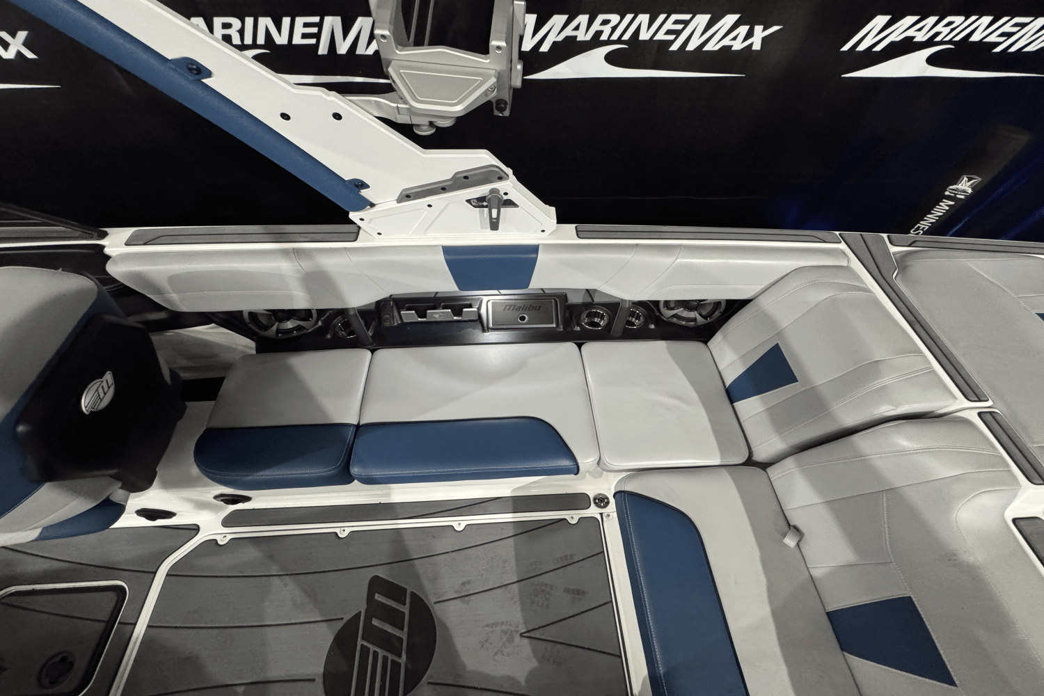 2021 Malibu 23 LSV Image Thumbnail #17