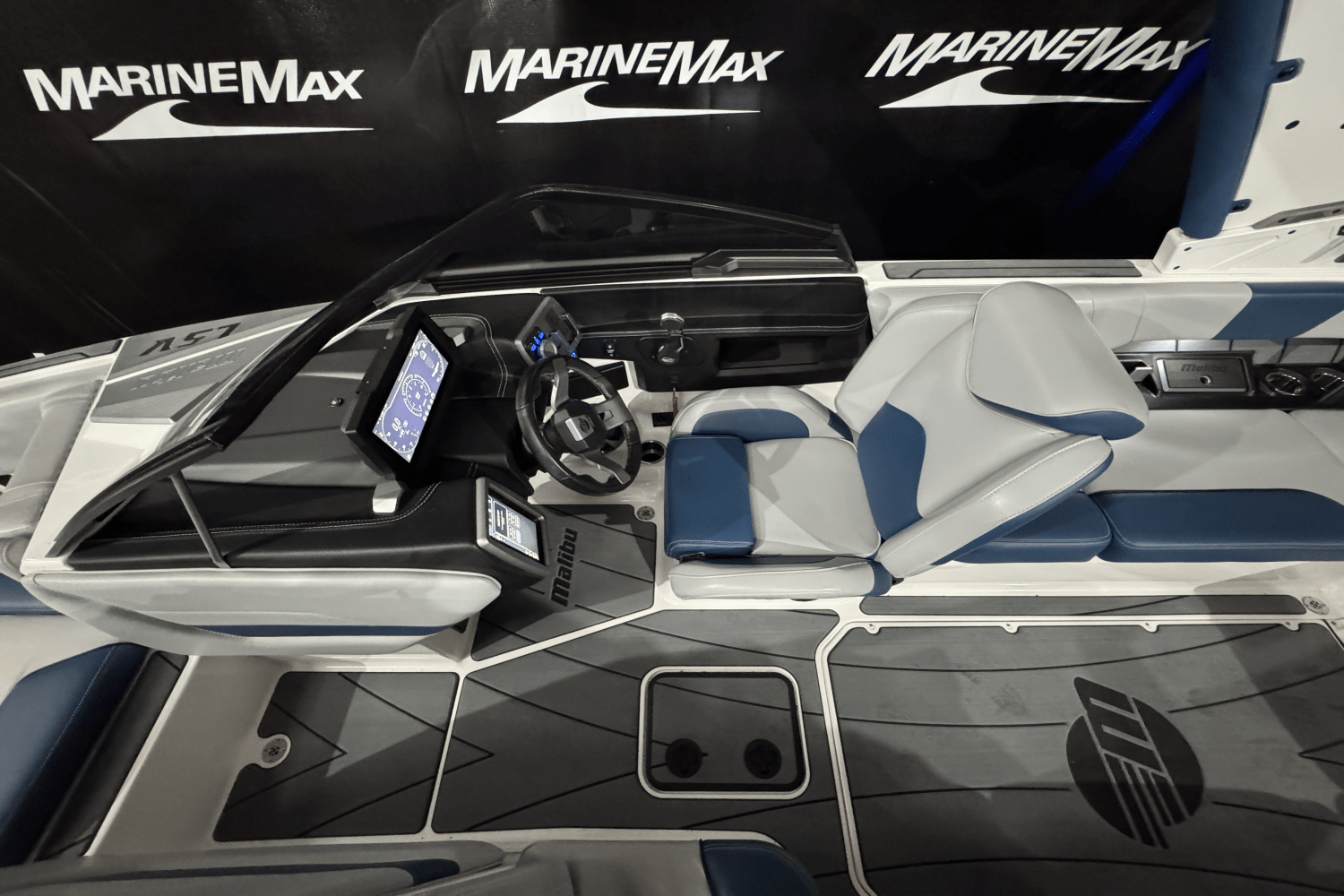 2021 Malibu 23 LSV Image Thumbnail #36