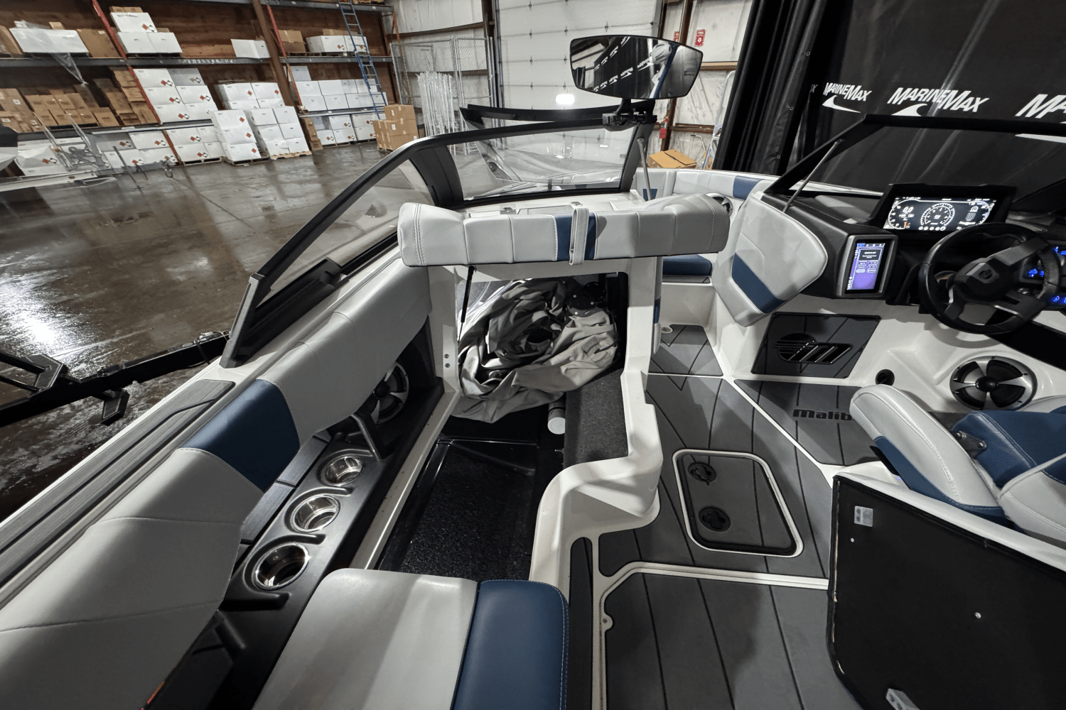 2021 Malibu 23 LSV Image Thumbnail #32