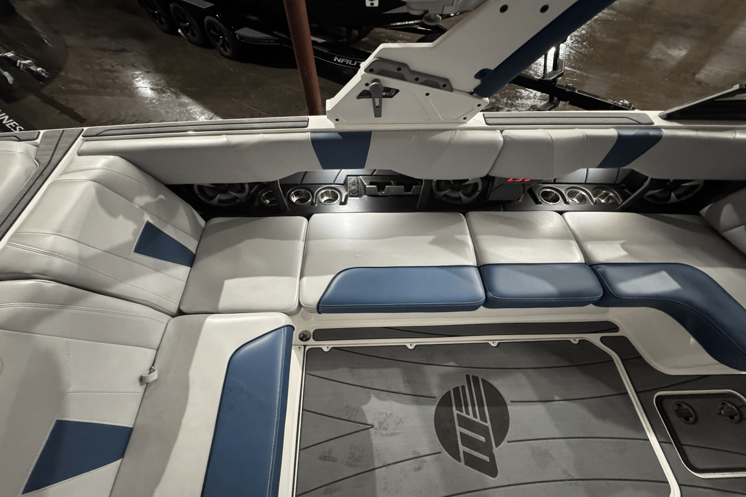 2021 Malibu 23 LSV Image Thumbnail #25
