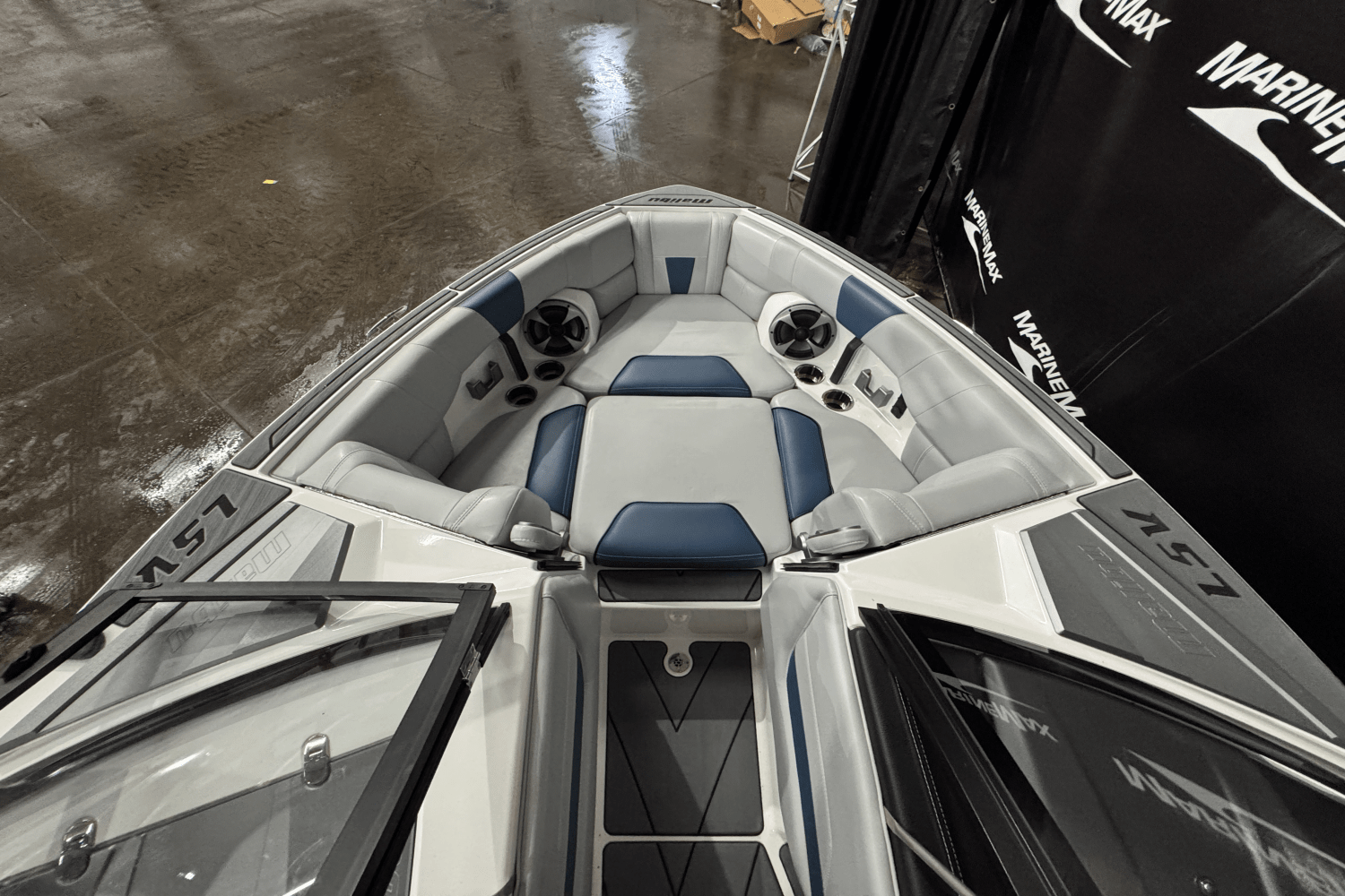 2021 Malibu 23 LSV Image Thumbnail #42