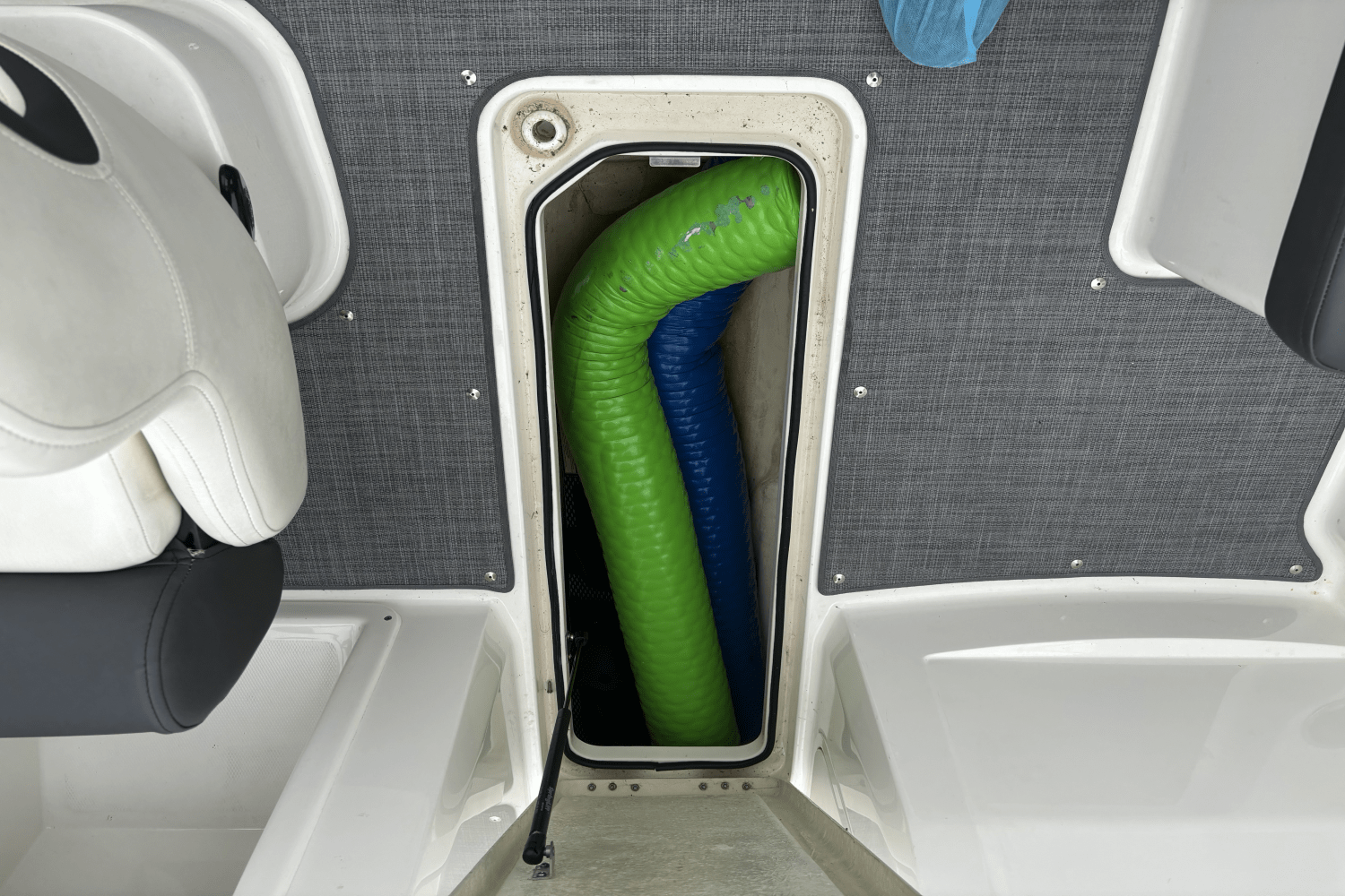 2020 Bayliner VR4 Bowrider Image Thumbnail #12