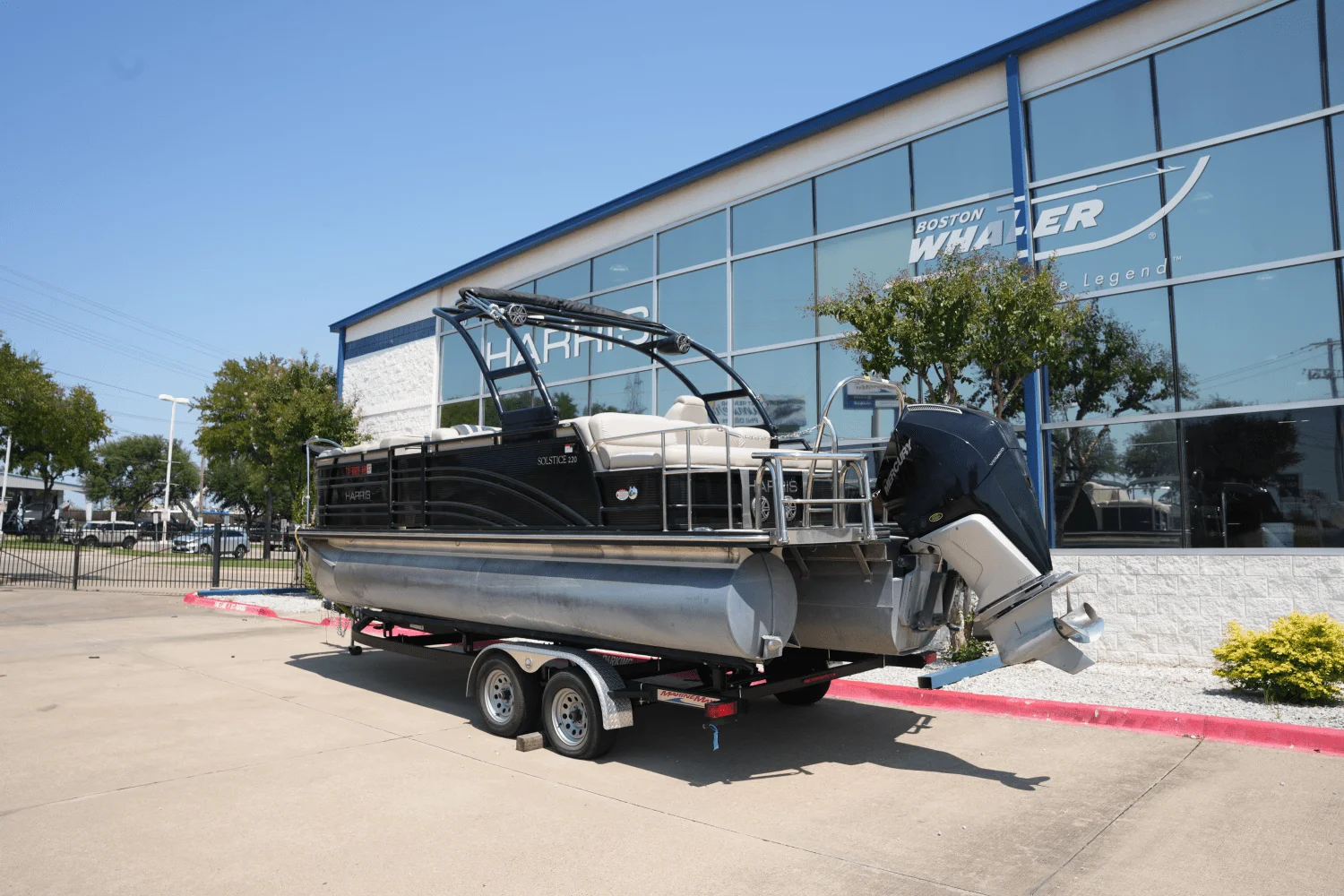 2019 Harris Solstice 220 Image Thumbnail #2