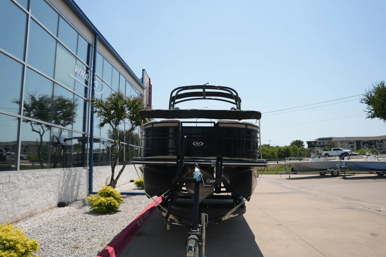 2019 Harris Solstice 220 Image Thumbnail #3