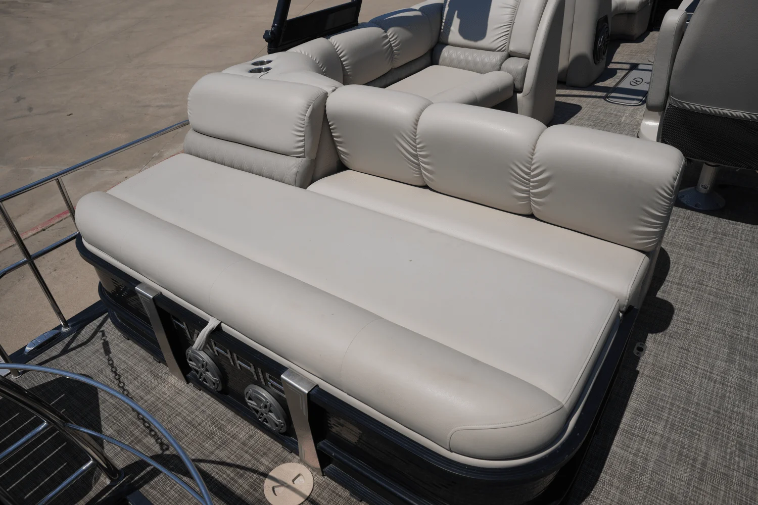 2019 Harris Solstice 220 Image Thumbnail #18