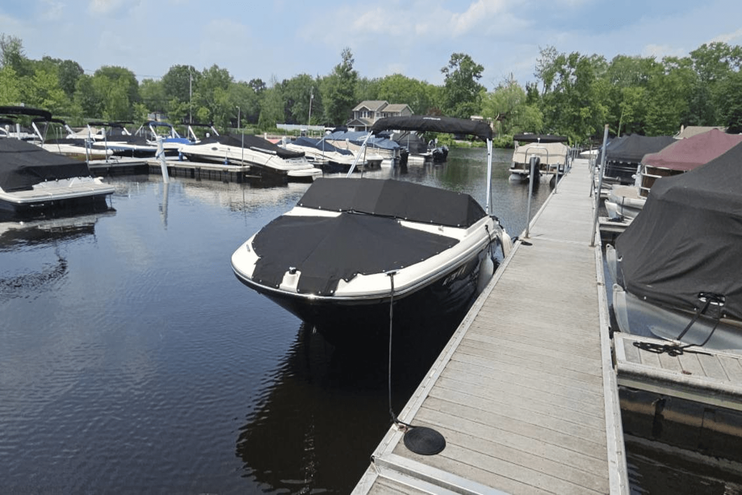2023 Sea Ray SPX 190 Image Thumbnail #5