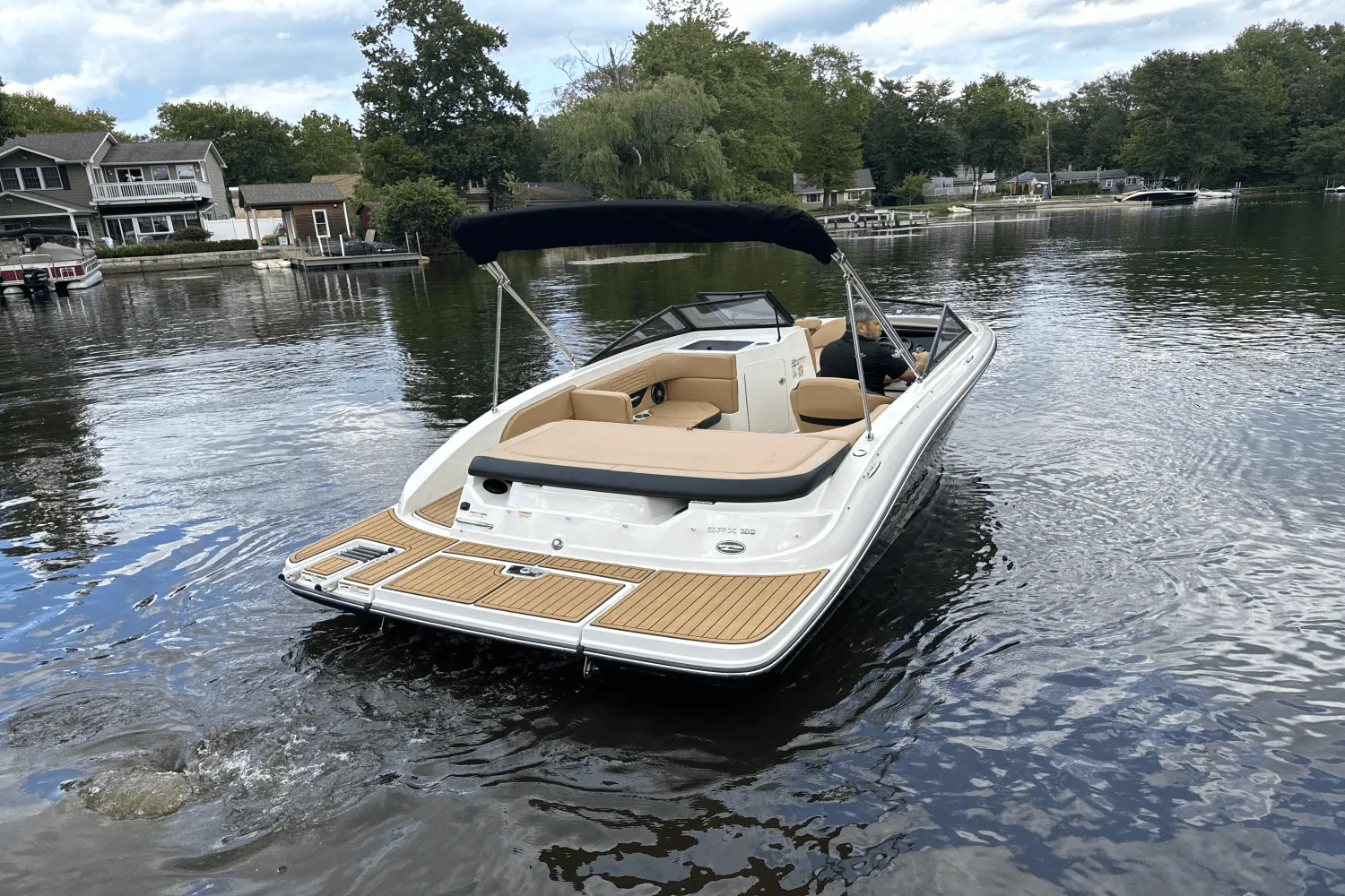 2023 Sea Ray 190 SPX Image Thumbnail #2