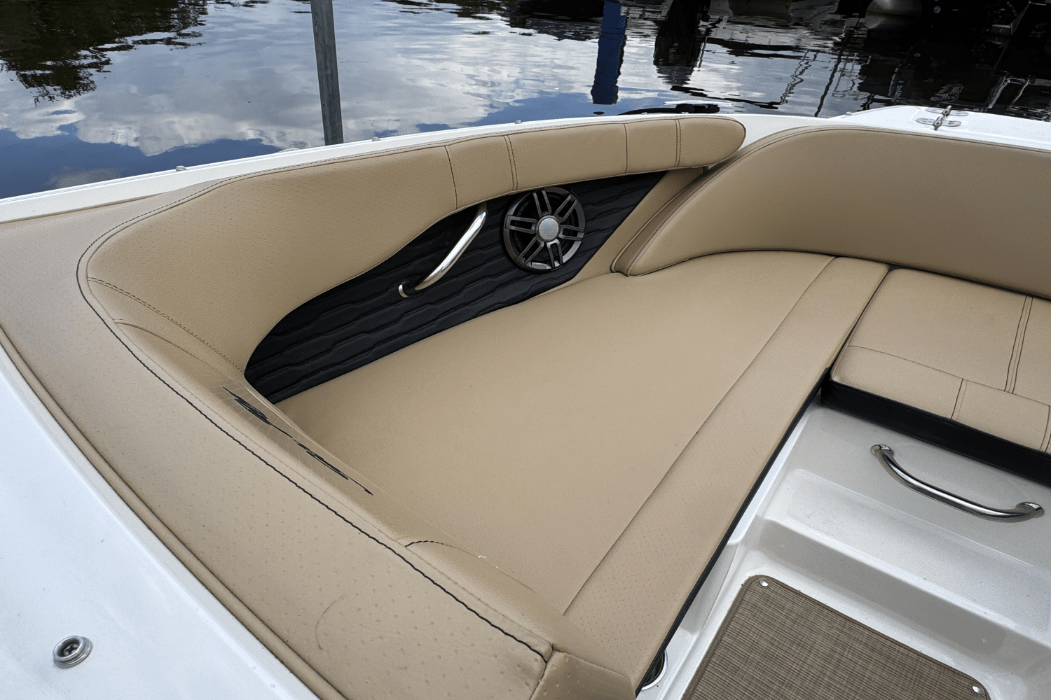 2023 Sea Ray 190 SPX Image Thumbnail #11