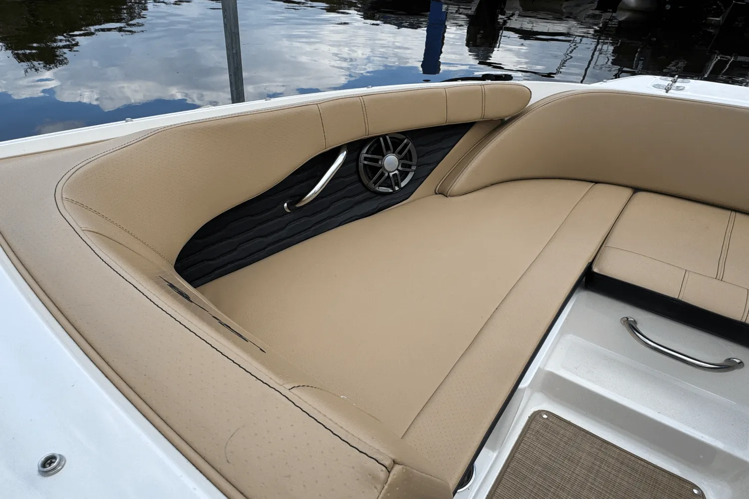 2023 Sea Ray 190 SPX Image Thumbnail #11