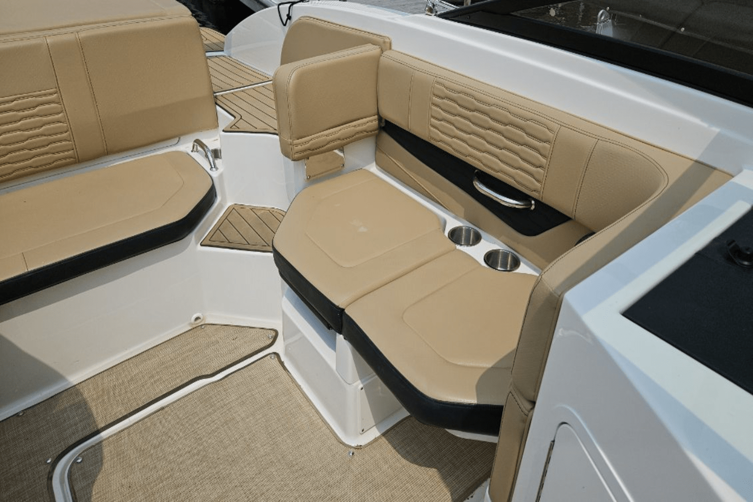 2023 Sea Ray SPX 190 Image Thumbnail #16