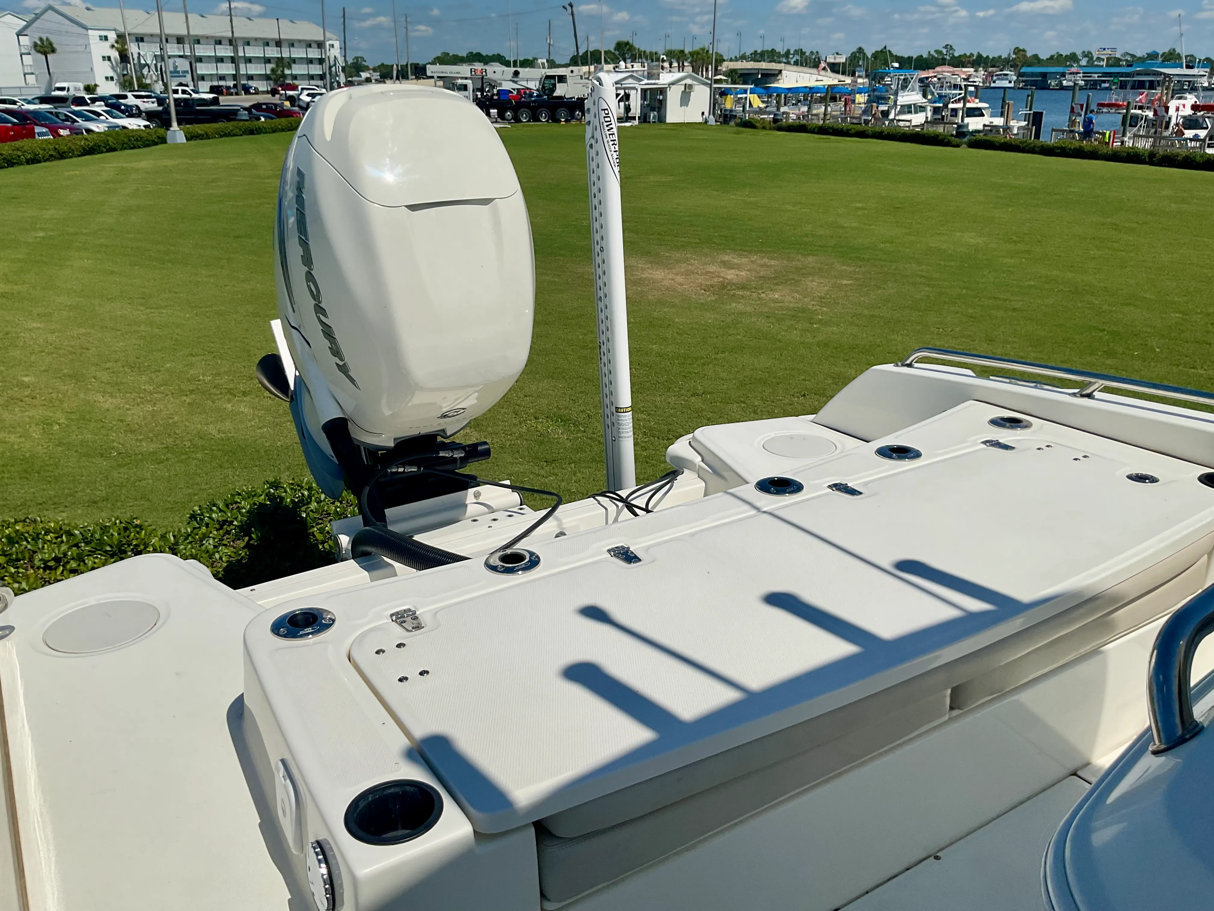 2019 Boston Whaler 270 Dauntless Image Thumbnail #9