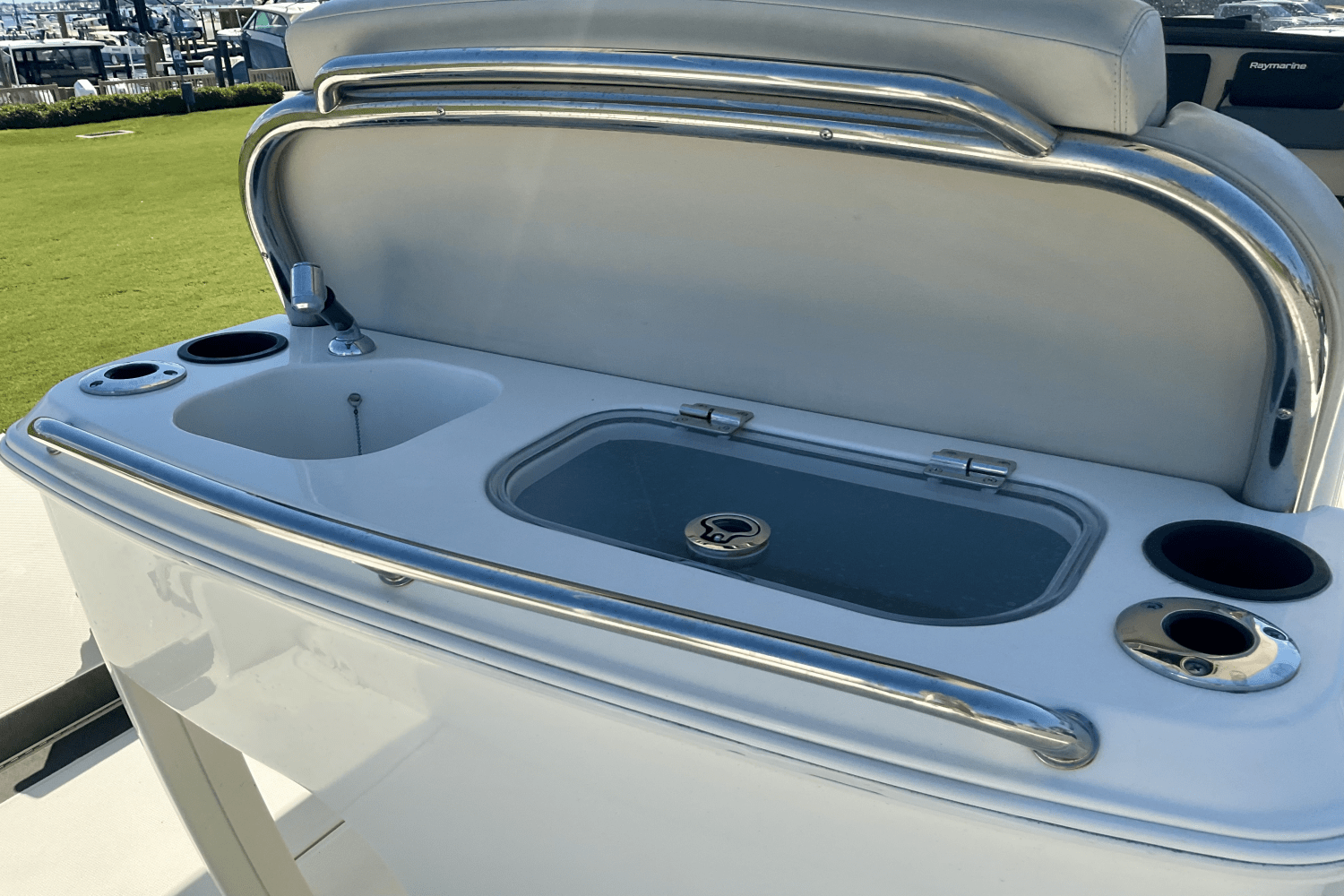 2019 Boston Whaler 270 Dauntless Image Thumbnail #17