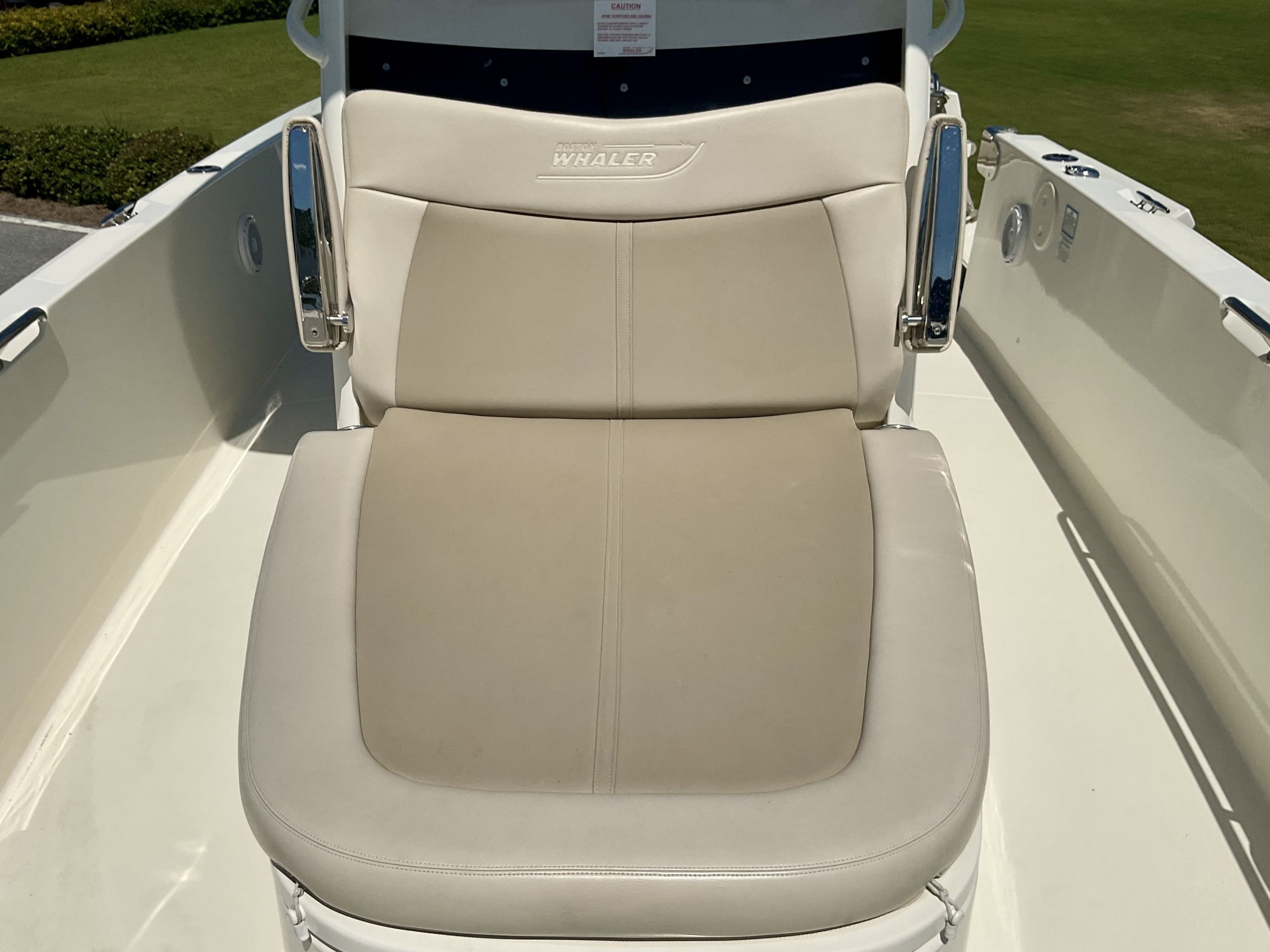 2019 Boston Whaler 270 Dauntless Image Thumbnail #26