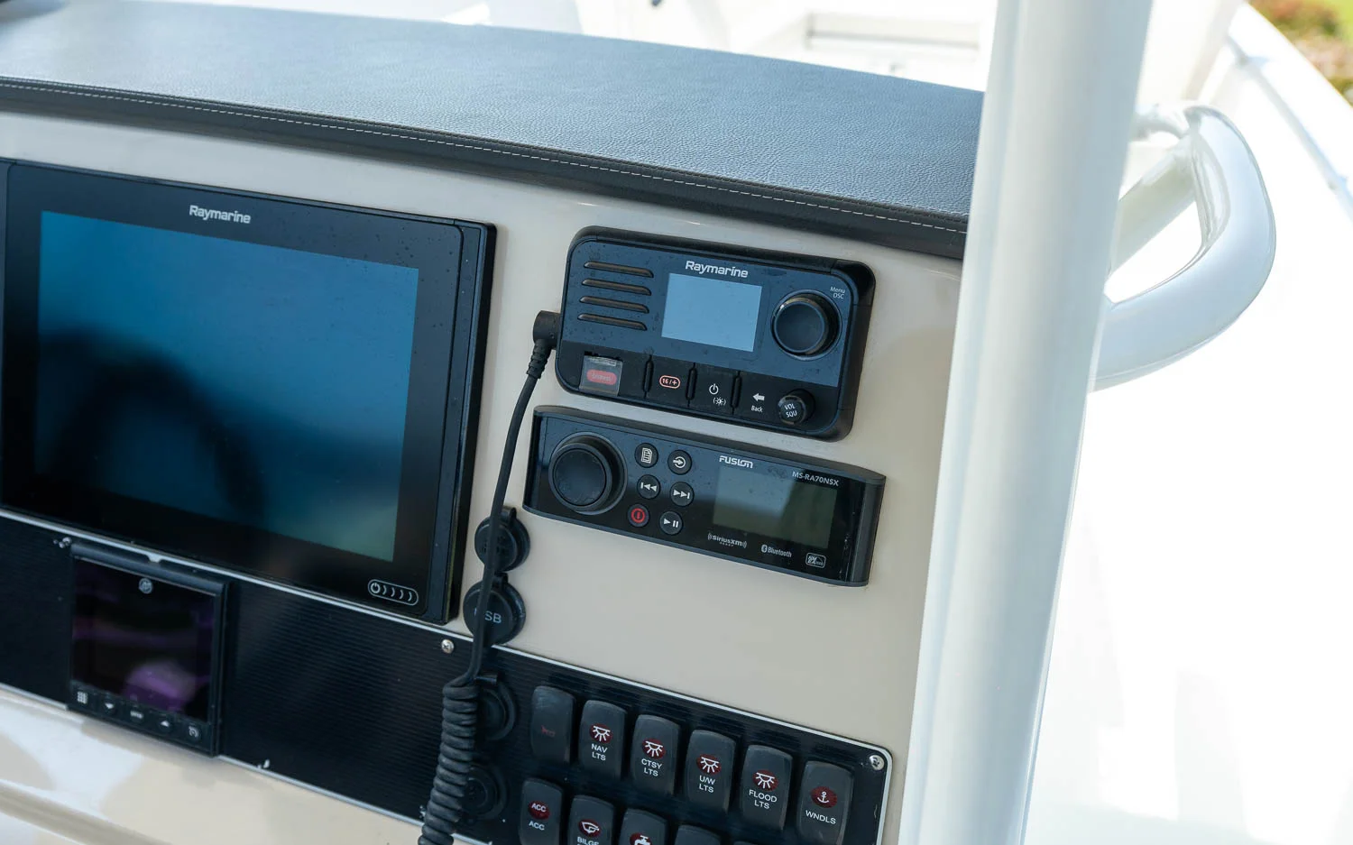 2019 Boston Whaler 270 Dauntless Image Thumbnail #22