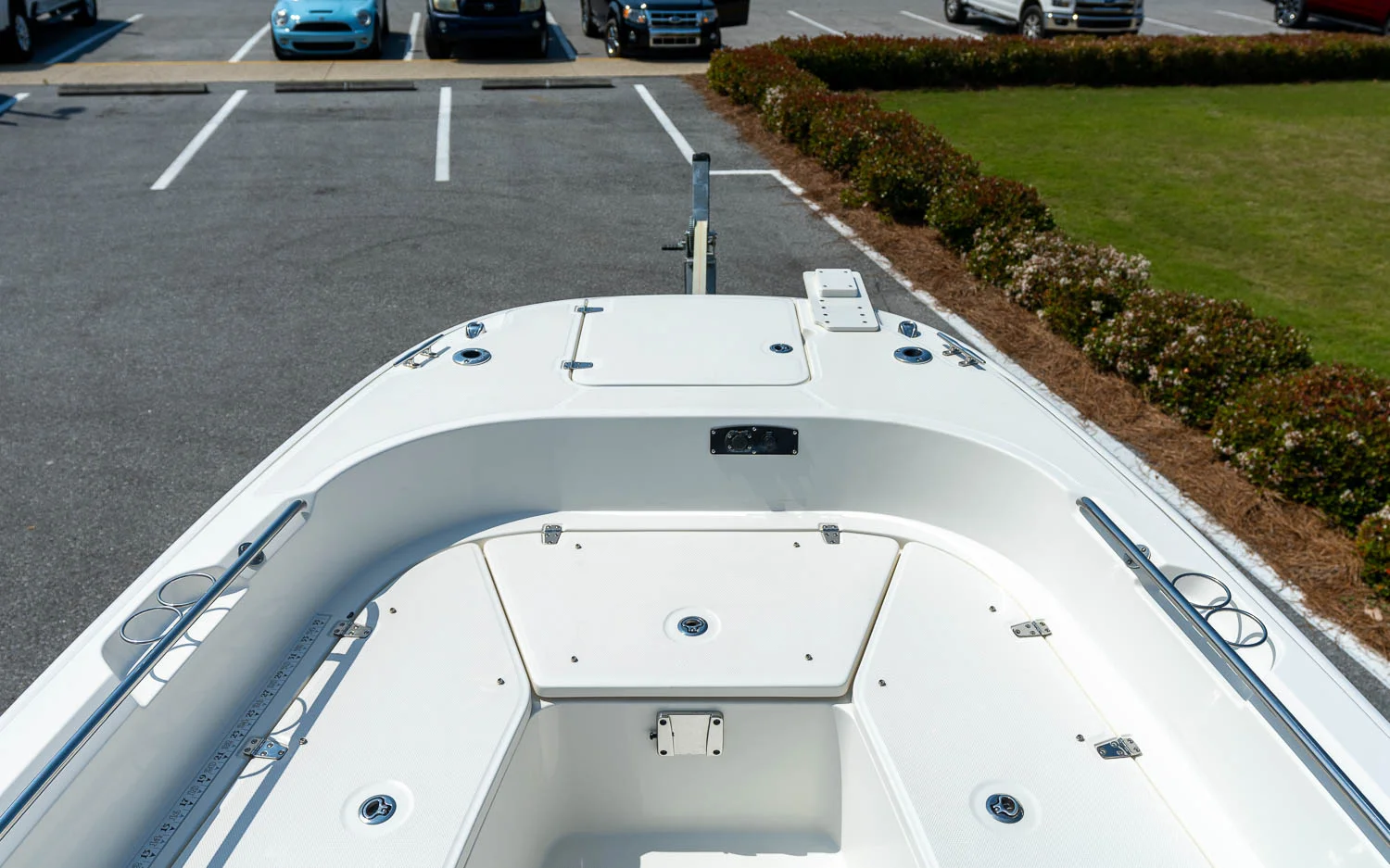 2019 Boston Whaler 270 Dauntless Image Thumbnail #8