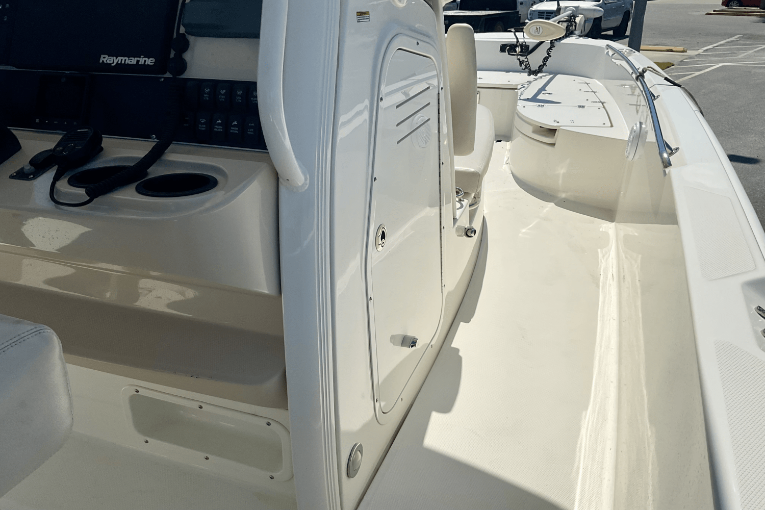 2019 Boston Whaler 270 Dauntless Image Thumbnail #26