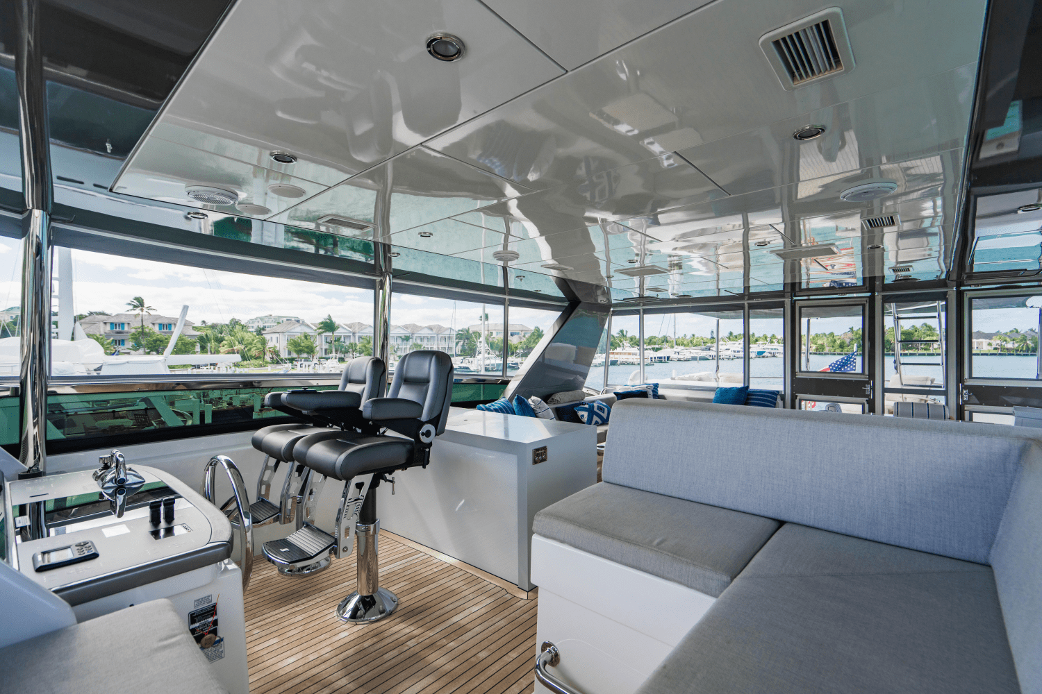 2019 Hatteras M90 PANACERA Image Thumbnail #71